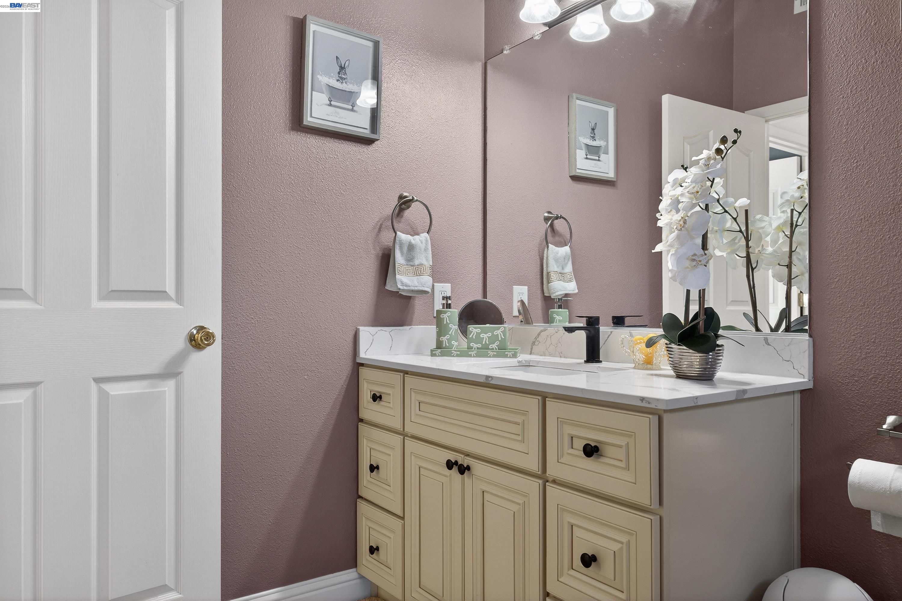 Detail Gallery Image 42 of 60 For 903 Appian Knoll Ct, El Sobrante,  CA 94803 - 3 Beds | 2/1 Baths