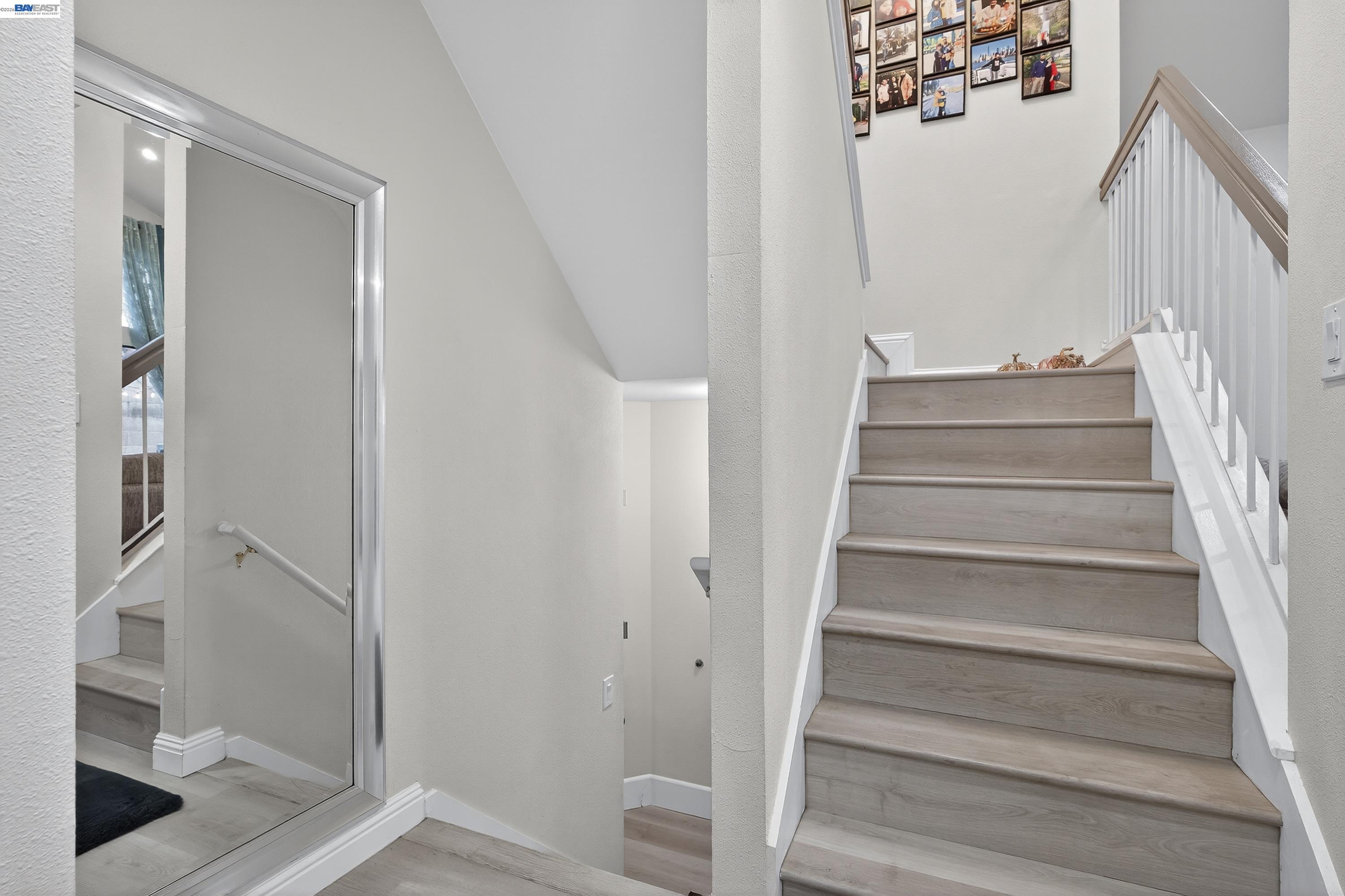 Detail Gallery Image 47 of 60 For 903 Appian Knoll Ct, El Sobrante,  CA 94803 - 3 Beds | 2/1 Baths