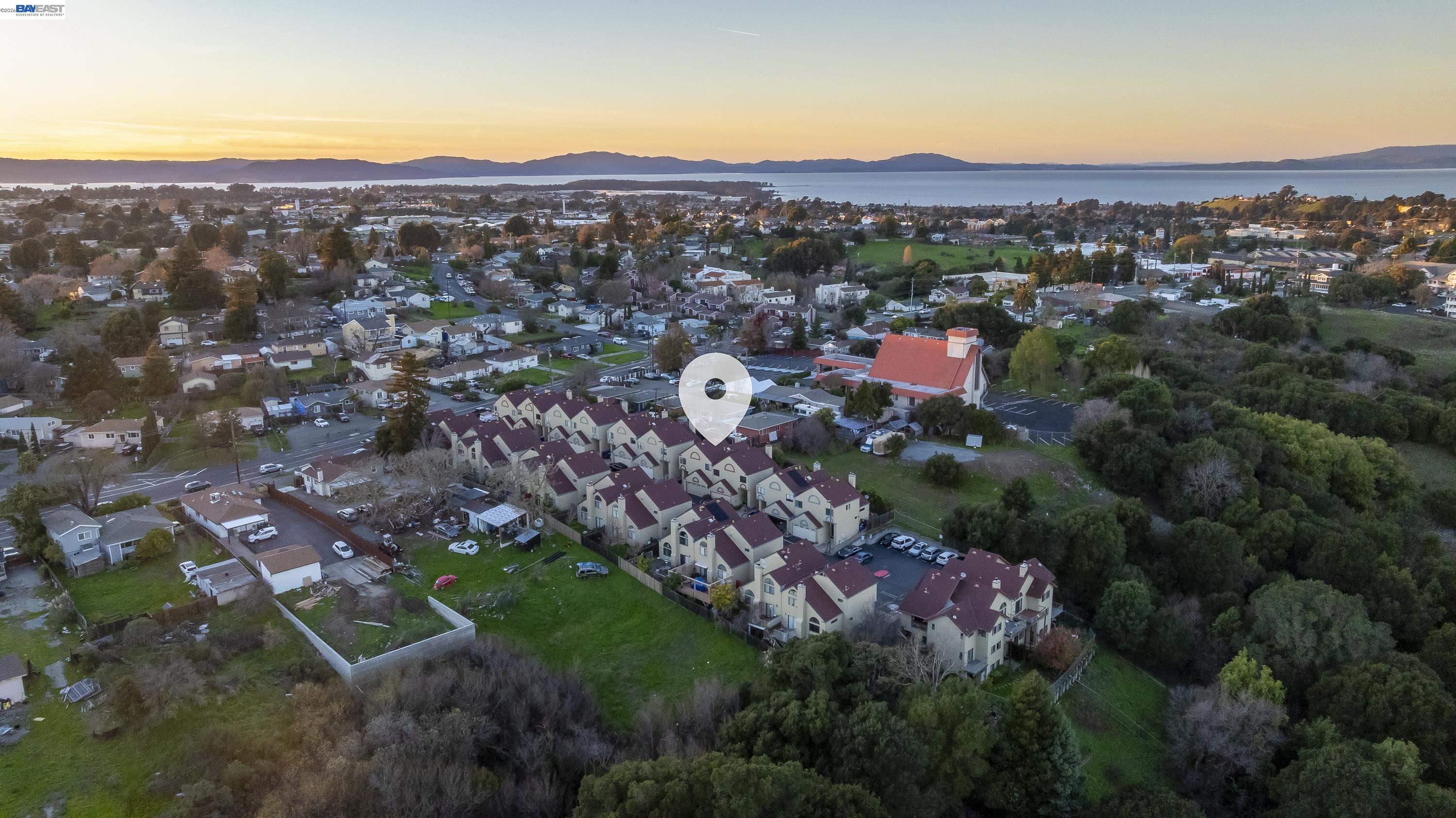 Detail Gallery Image 57 of 60 For 903 Appian Knoll Ct, El Sobrante,  CA 94803 - 3 Beds | 2/1 Baths