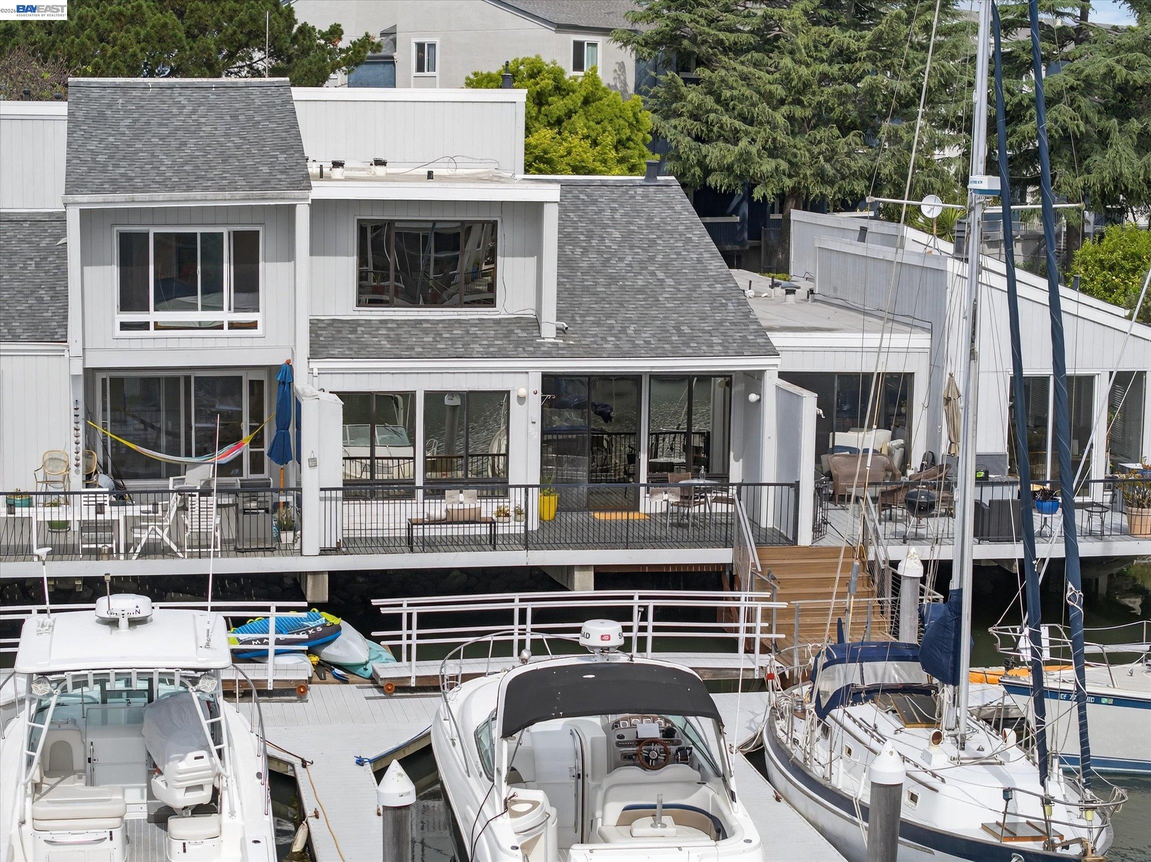 Photo #1: 41129537 Listing: Photo #1