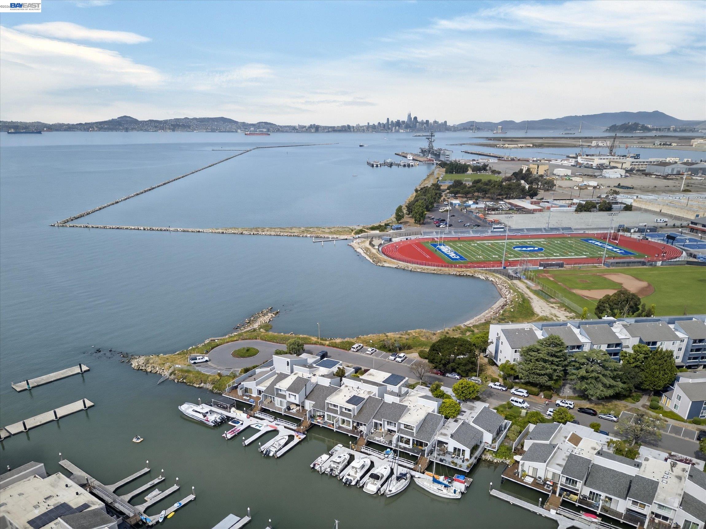 Photo #4: 41129537 Listing: Photo #4