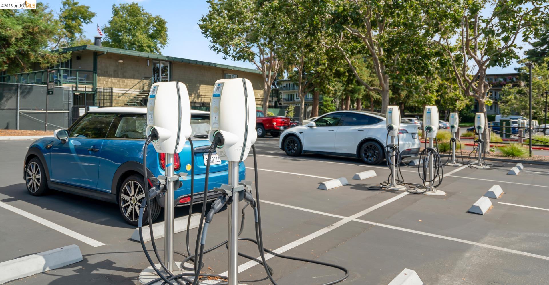 Detail Gallery Image 32 of 32 For 802 N Delaware St Apt 202,  San Mateo,  CA 94401 - 1 Beds | 1 Baths