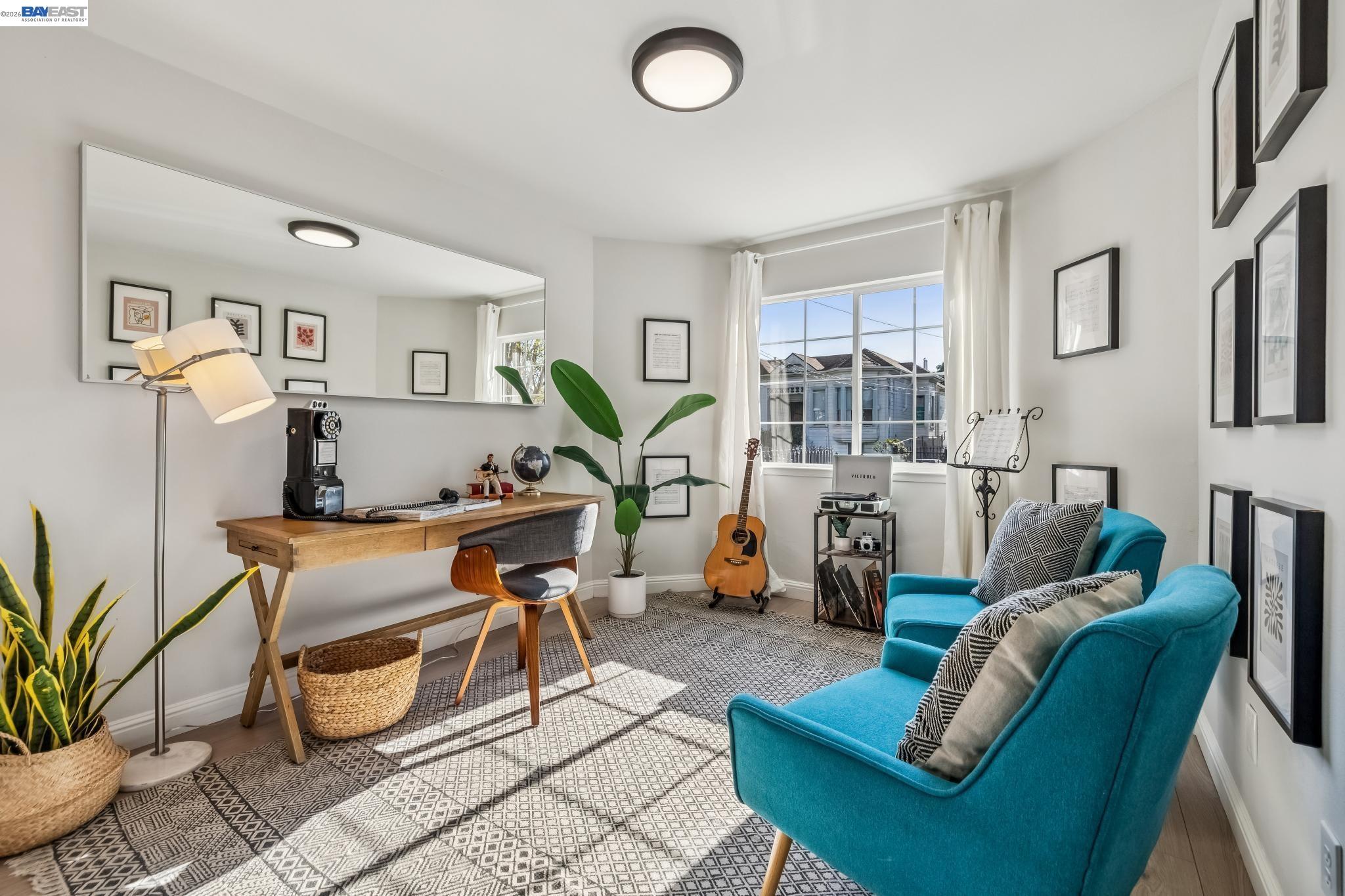 Detail Gallery Image 17 of 43 For 2431 Linden Street, Oakland,  CA 94607 - 4 Beds | 3 Baths