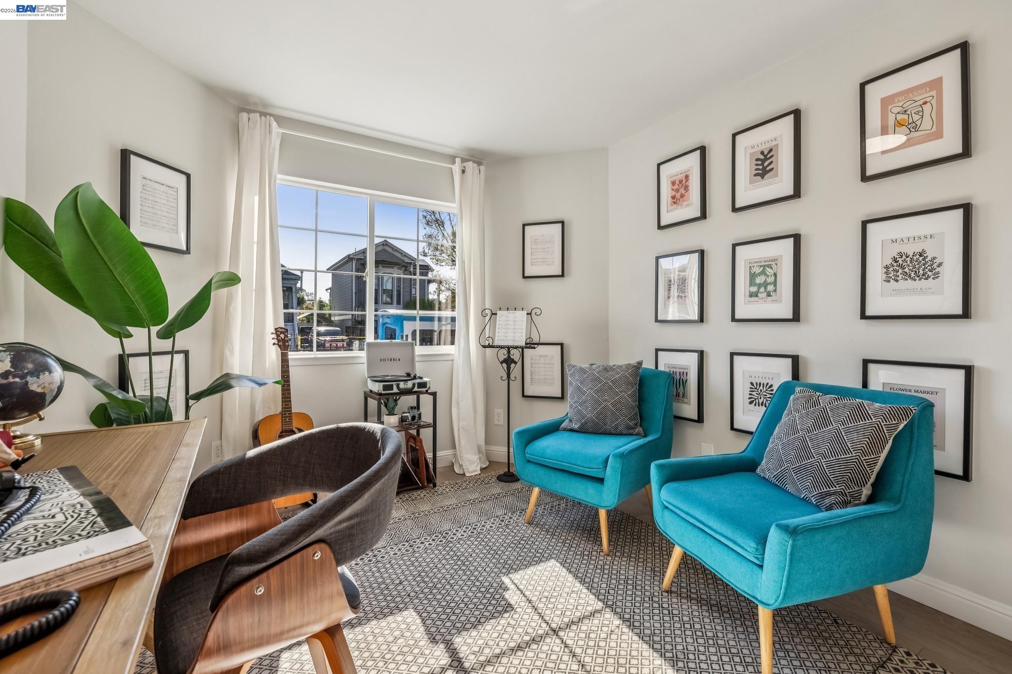 Detail Gallery Image 18 of 43 For 2431 Linden Street, Oakland,  CA 94607 - 4 Beds | 3 Baths