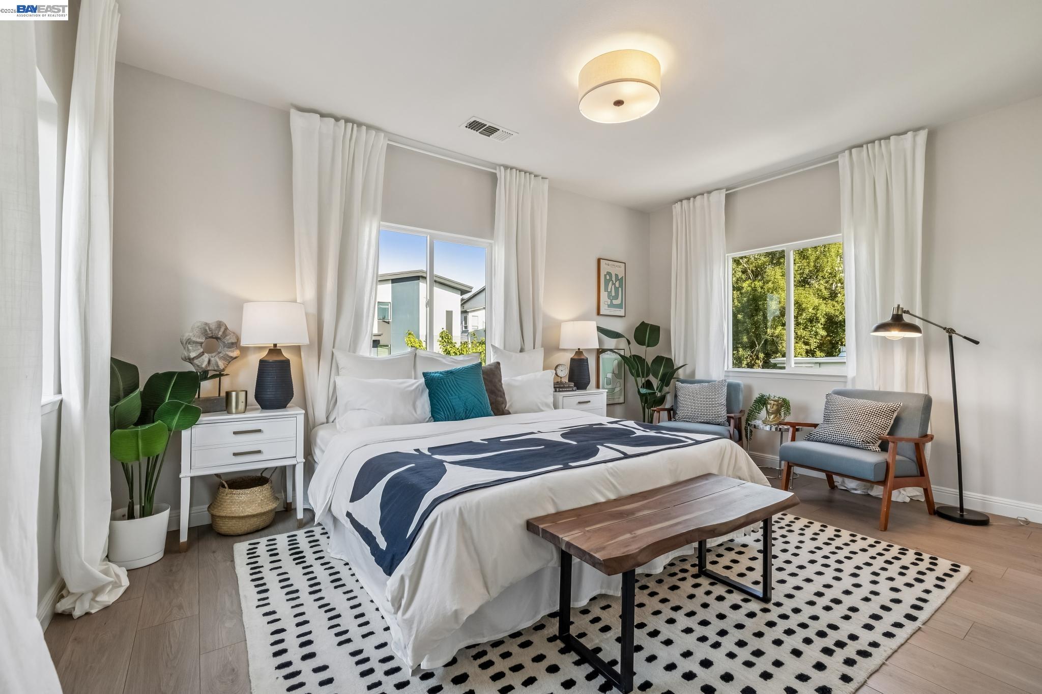 Detail Gallery Image 22 of 43 For 2431 Linden Street, Oakland,  CA 94607 - 4 Beds | 3 Baths