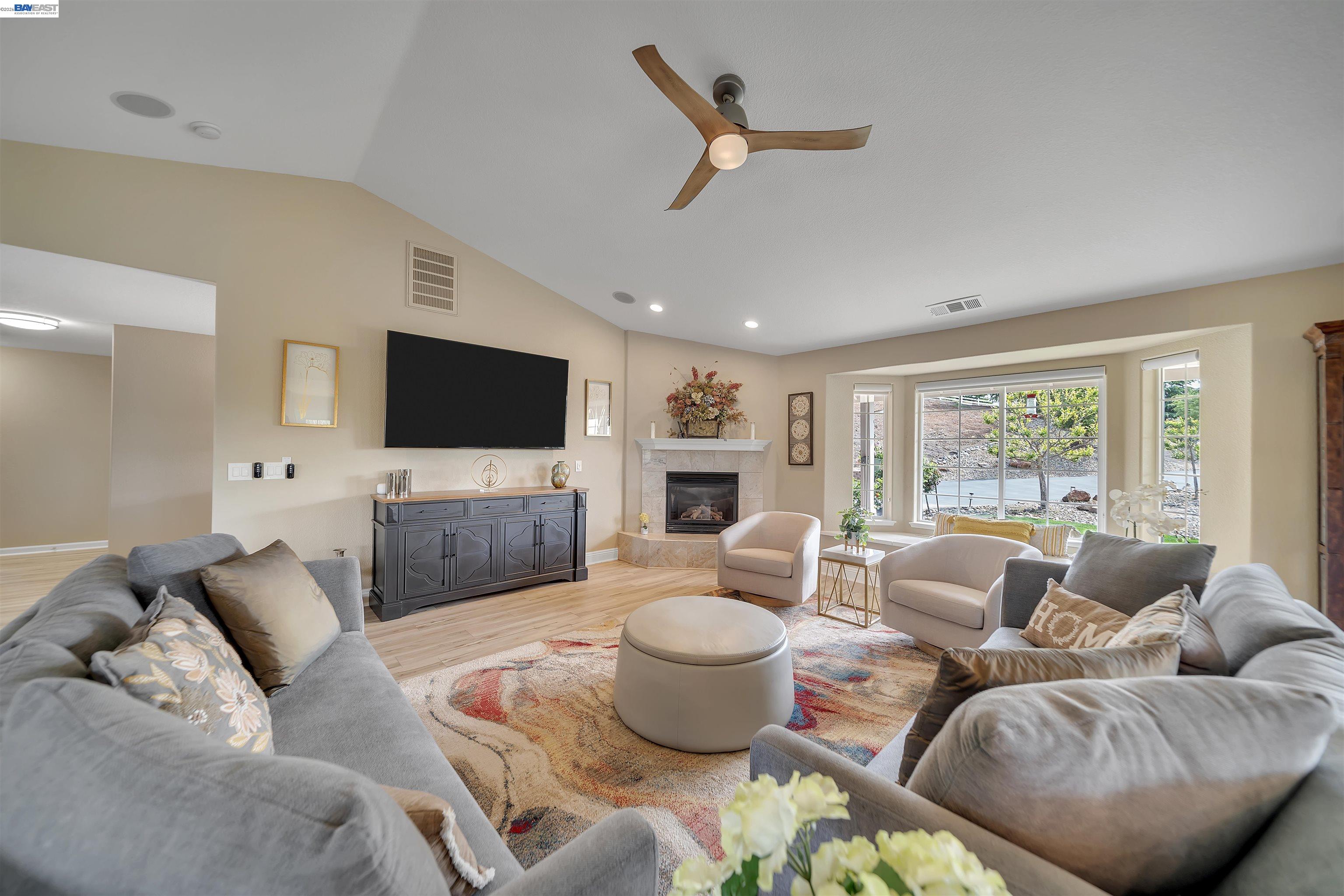 Detail Gallery Image 12 of 57 For 2767 Canoe St, Copperopolis,  CA 95228 - 4 Beds | 3 Baths