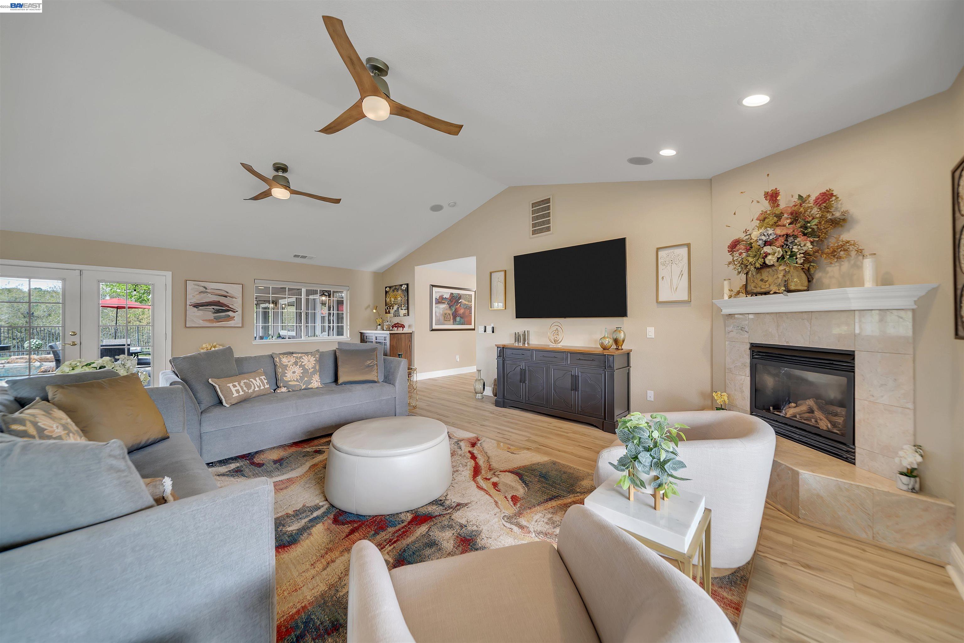 Detail Gallery Image 13 of 57 For 2767 Canoe St, Copperopolis,  CA 95228 - 4 Beds | 3 Baths