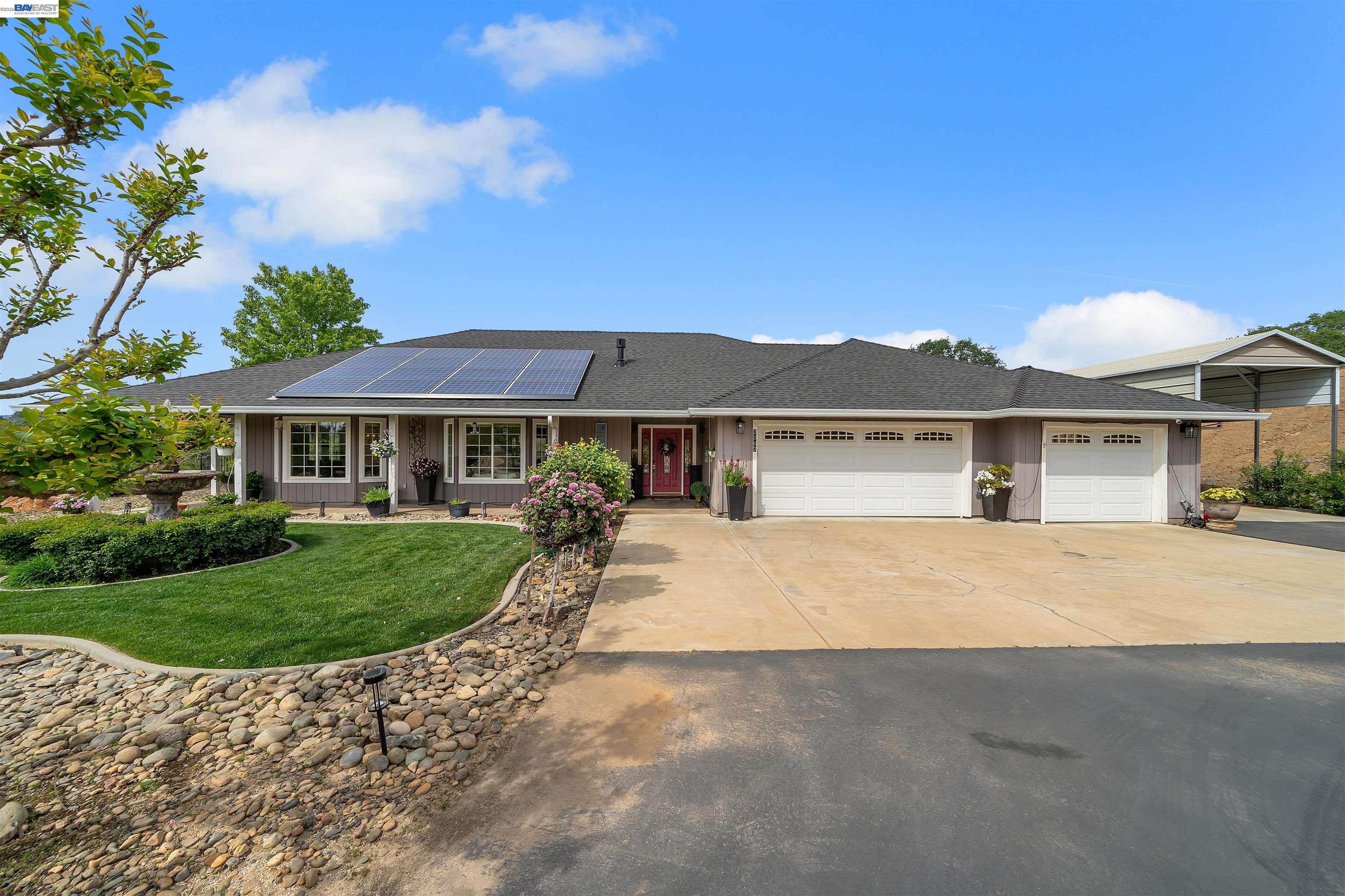 Detail Gallery Image 3 of 57 For 2767 Canoe St, Copperopolis,  CA 95228 - 4 Beds | 3 Baths