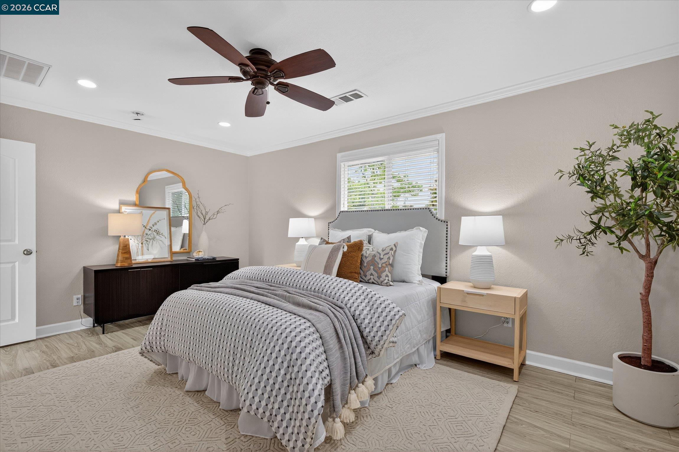 Detail Gallery Image 15 of 33 For 4092 Nulty Dr, Concord,  CA 94521 - 4 Beds | 2 Baths