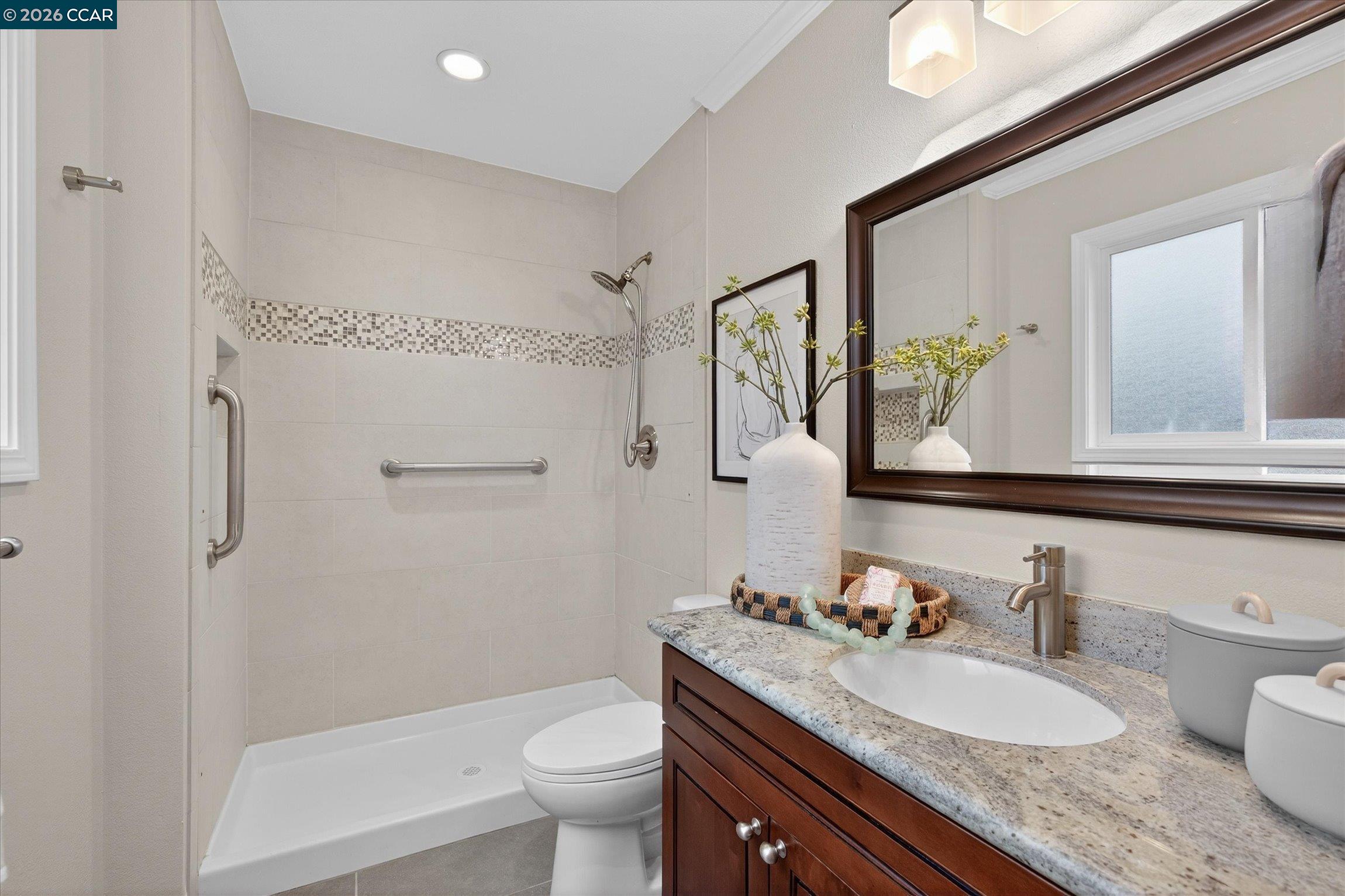 Detail Gallery Image 17 of 33 For 4092 Nulty Dr, Concord,  CA 94521 - 4 Beds | 2 Baths