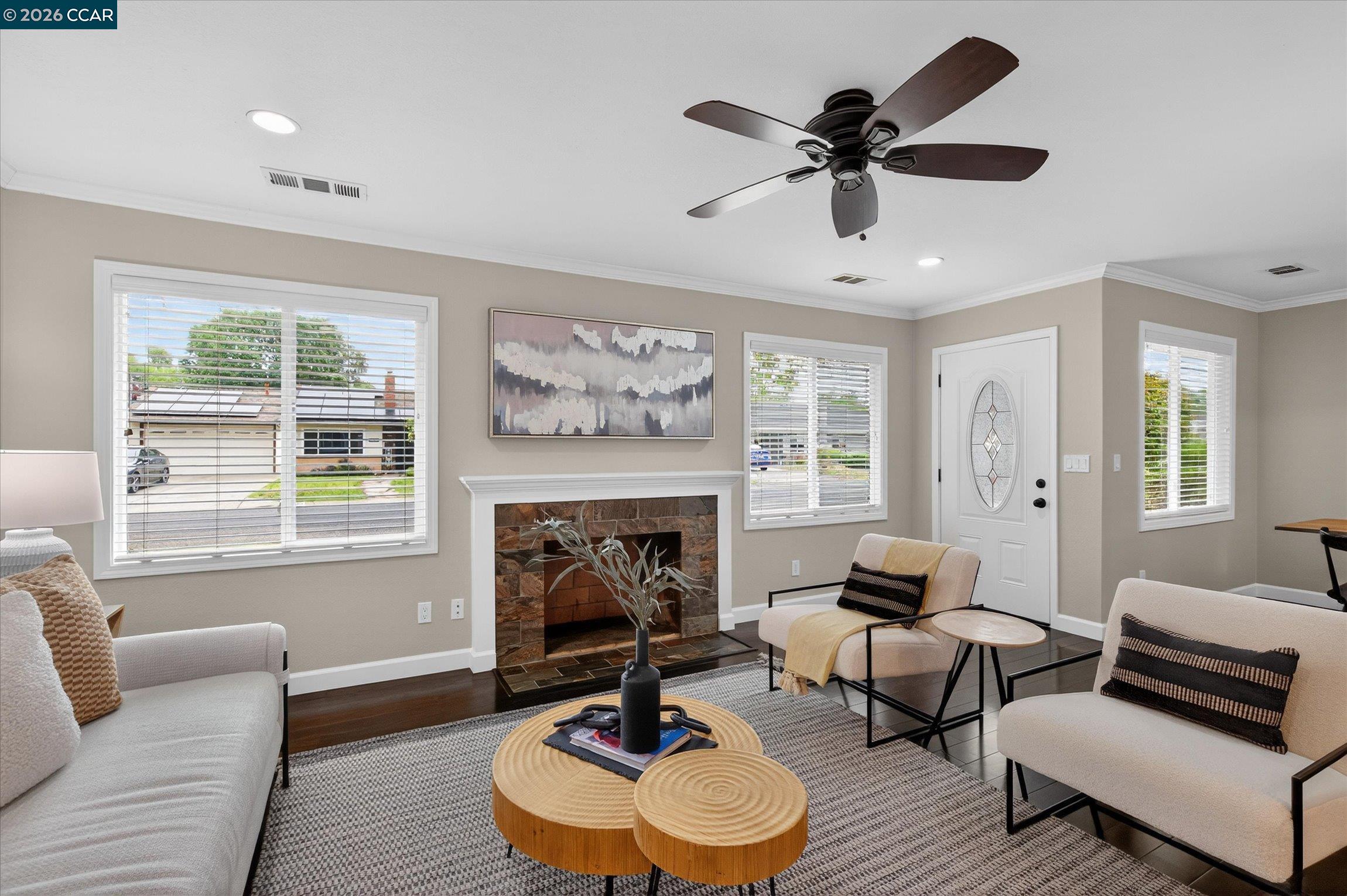 Detail Gallery Image 6 of 33 For 4092 Nulty Dr, Concord,  CA 94521 - 4 Beds | 2 Baths