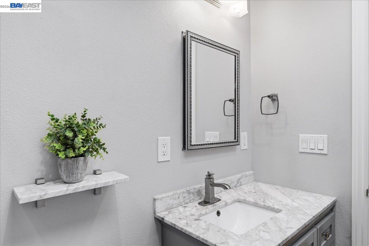 Detail Gallery Image 25 of 57 For 4685 Victoria Park Ct, Fremont,  CA 94538 - 4 Beds | 2 Baths