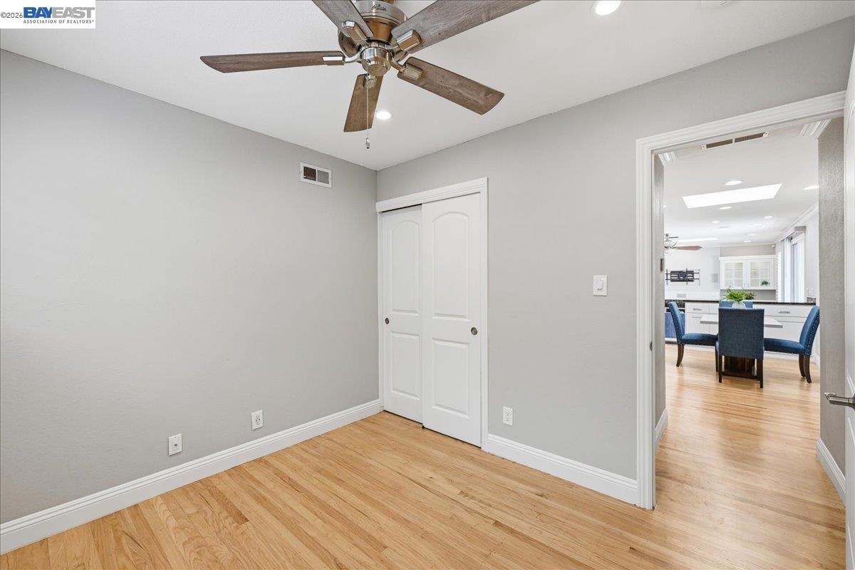 Detail Gallery Image 27 of 57 For 4685 Victoria Park Ct, Fremont,  CA 94538 - 4 Beds | 2 Baths