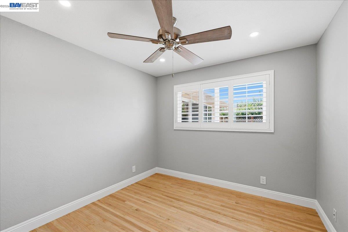 Detail Gallery Image 28 of 57 For 4685 Victoria Park Ct, Fremont,  CA 94538 - 4 Beds | 2 Baths