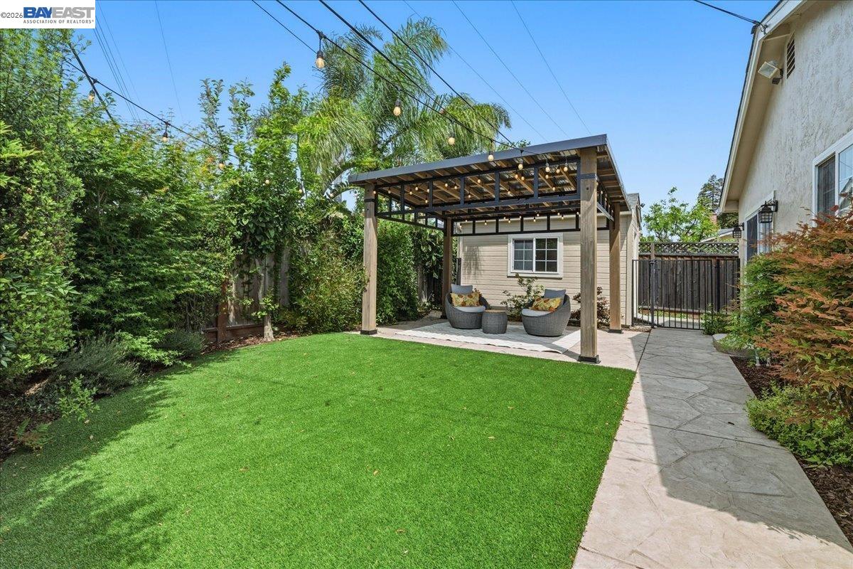 Detail Gallery Image 43 of 57 For 4685 Victoria Park Ct, Fremont,  CA 94538 - 4 Beds | 2 Baths