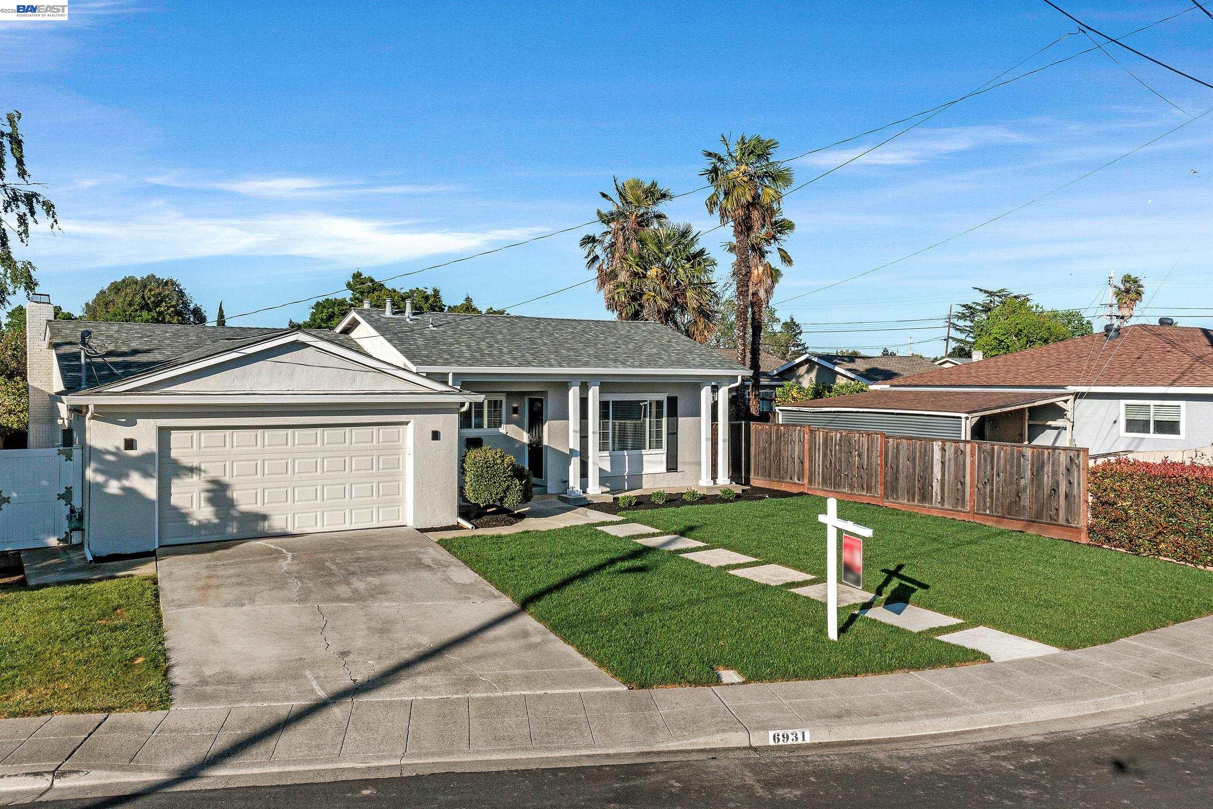 Detail Gallery Image 8 of 54 For 6931 Pine Ct, Dublin,  CA 94568 - 3 Beds | 2 Baths