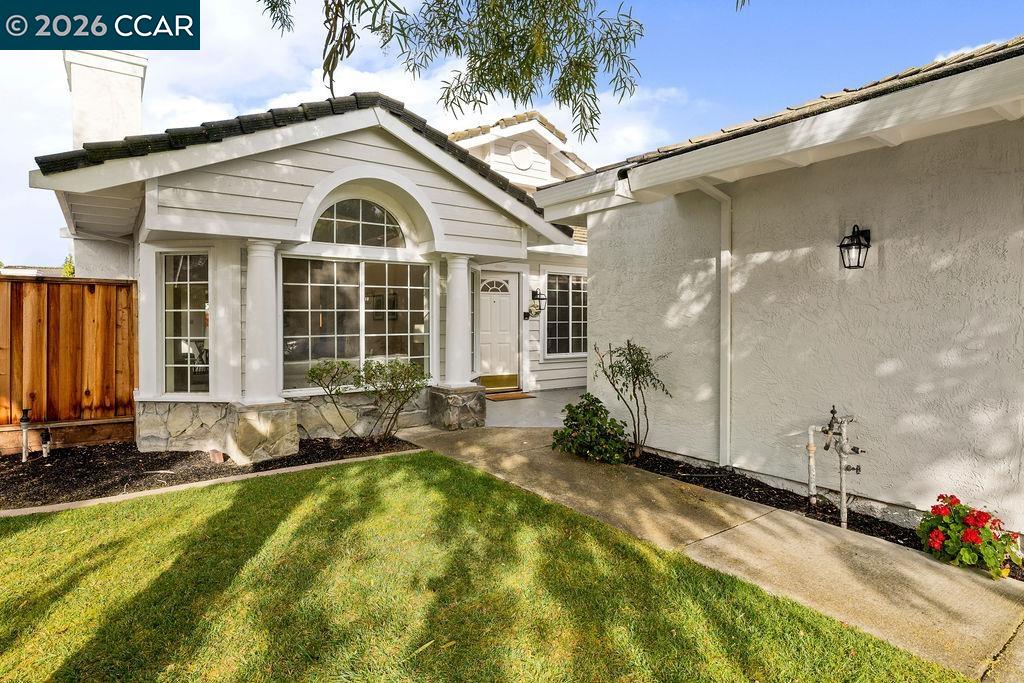 Detail Gallery Image 3 of 46 For 4283 Knollview Dr, Danville,  CA 94506 - 3 Beds | 2 Baths