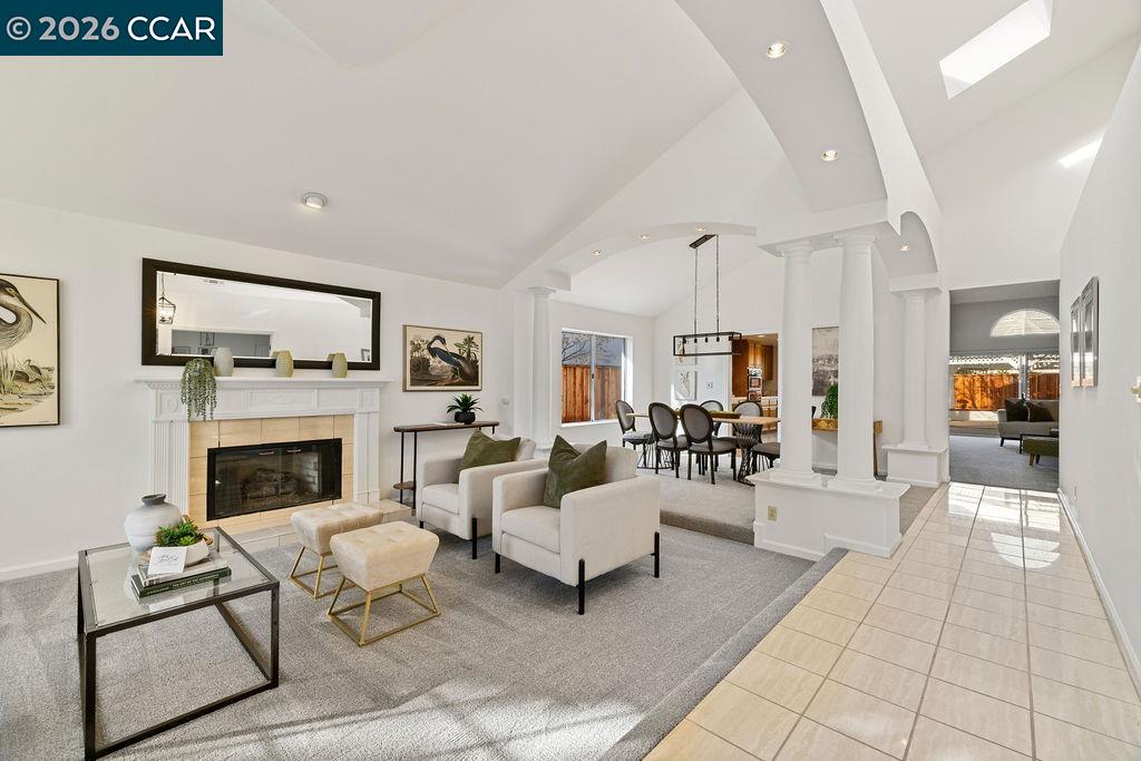 Detail Gallery Image 4 of 46 For 4283 Knollview Dr, Danville,  CA 94506 - 3 Beds | 2 Baths