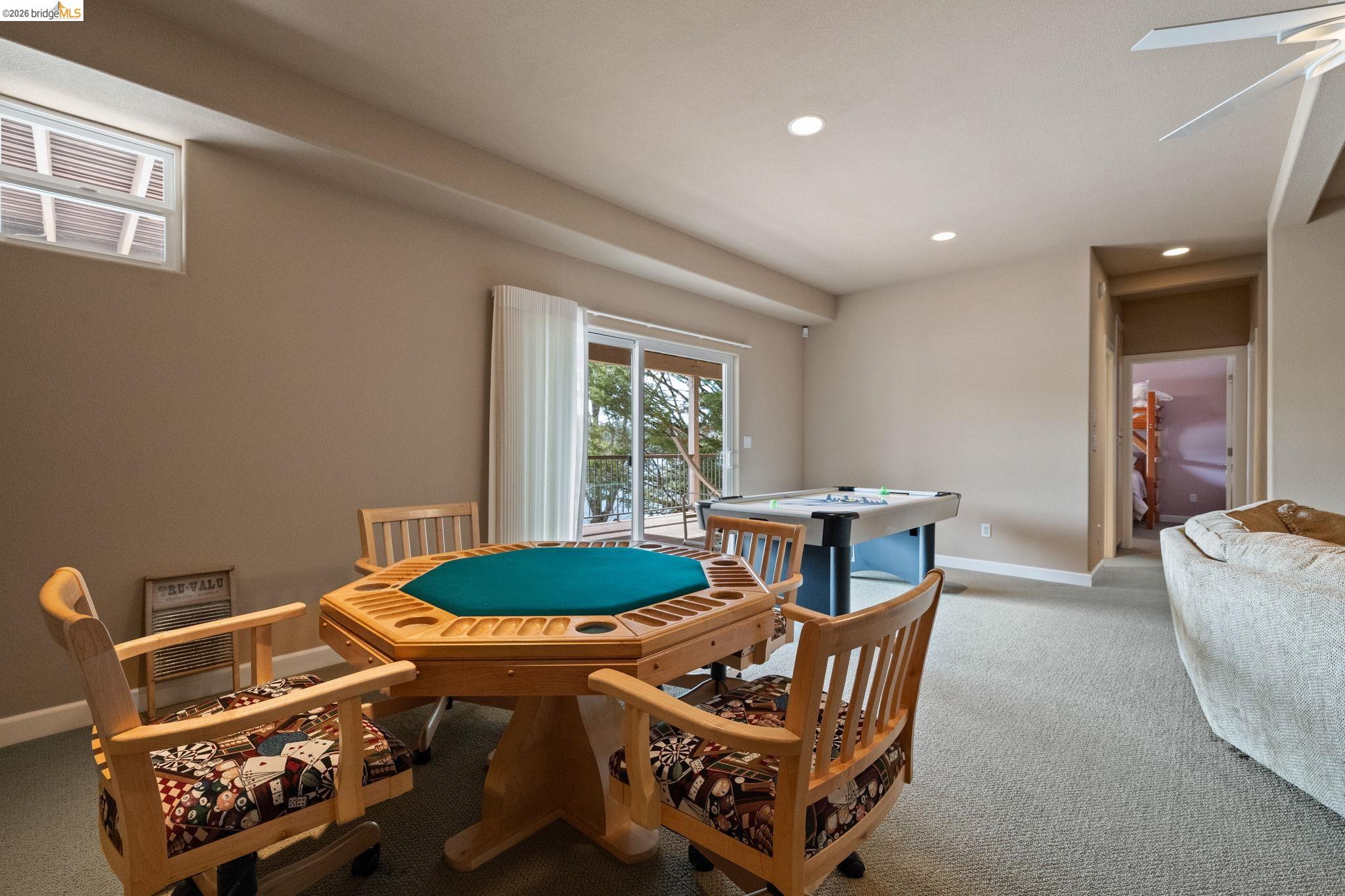 Detail Gallery Image 20 of 38 For 20312 Pine Mountain Dr., Groveland,  CA 95321 - 5 Beds | 3/1 Baths