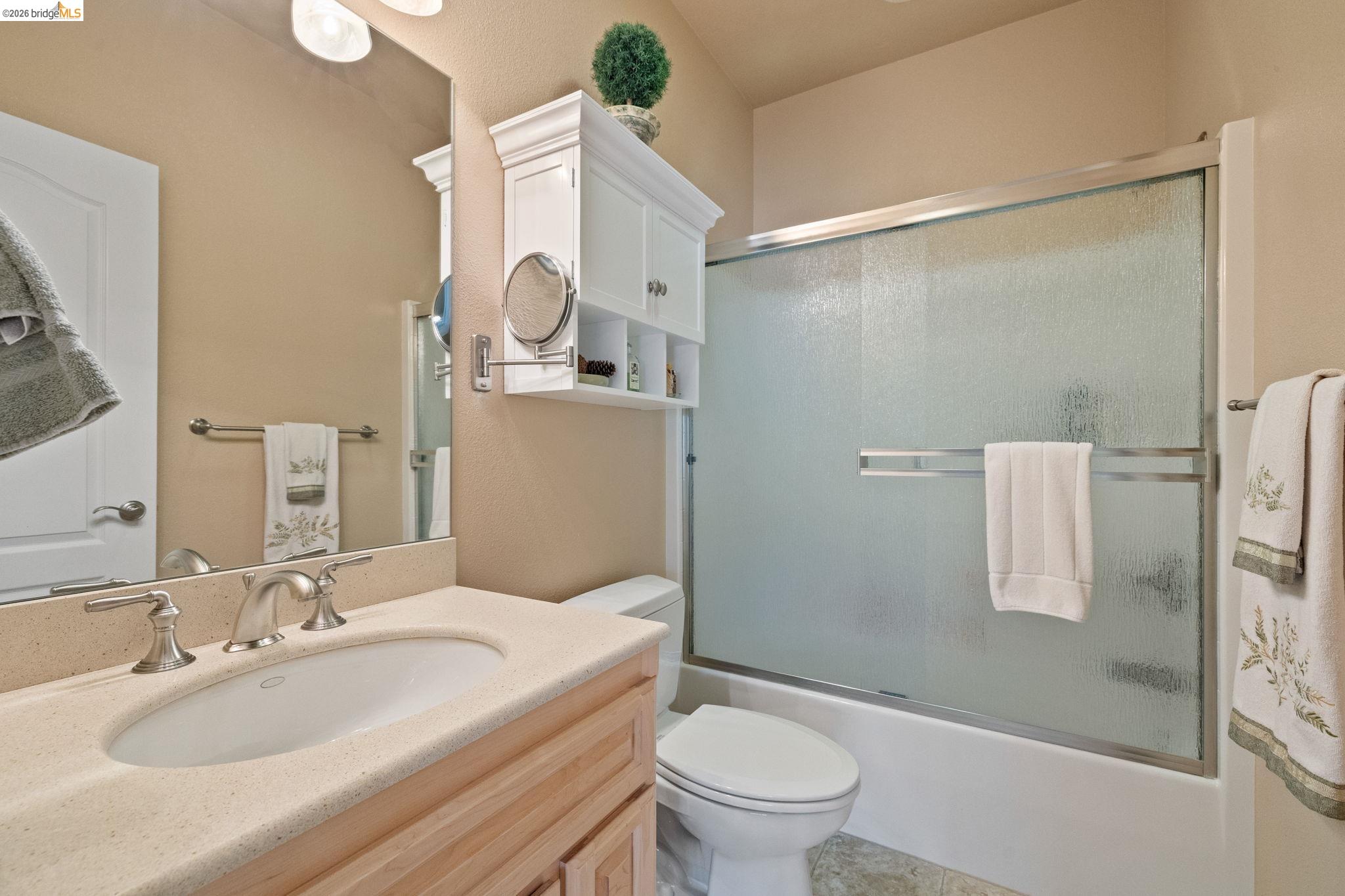 Detail Gallery Image 26 of 38 For 20312 Pine Mountain Dr., Groveland,  CA 95321 - 5 Beds | 3/1 Baths