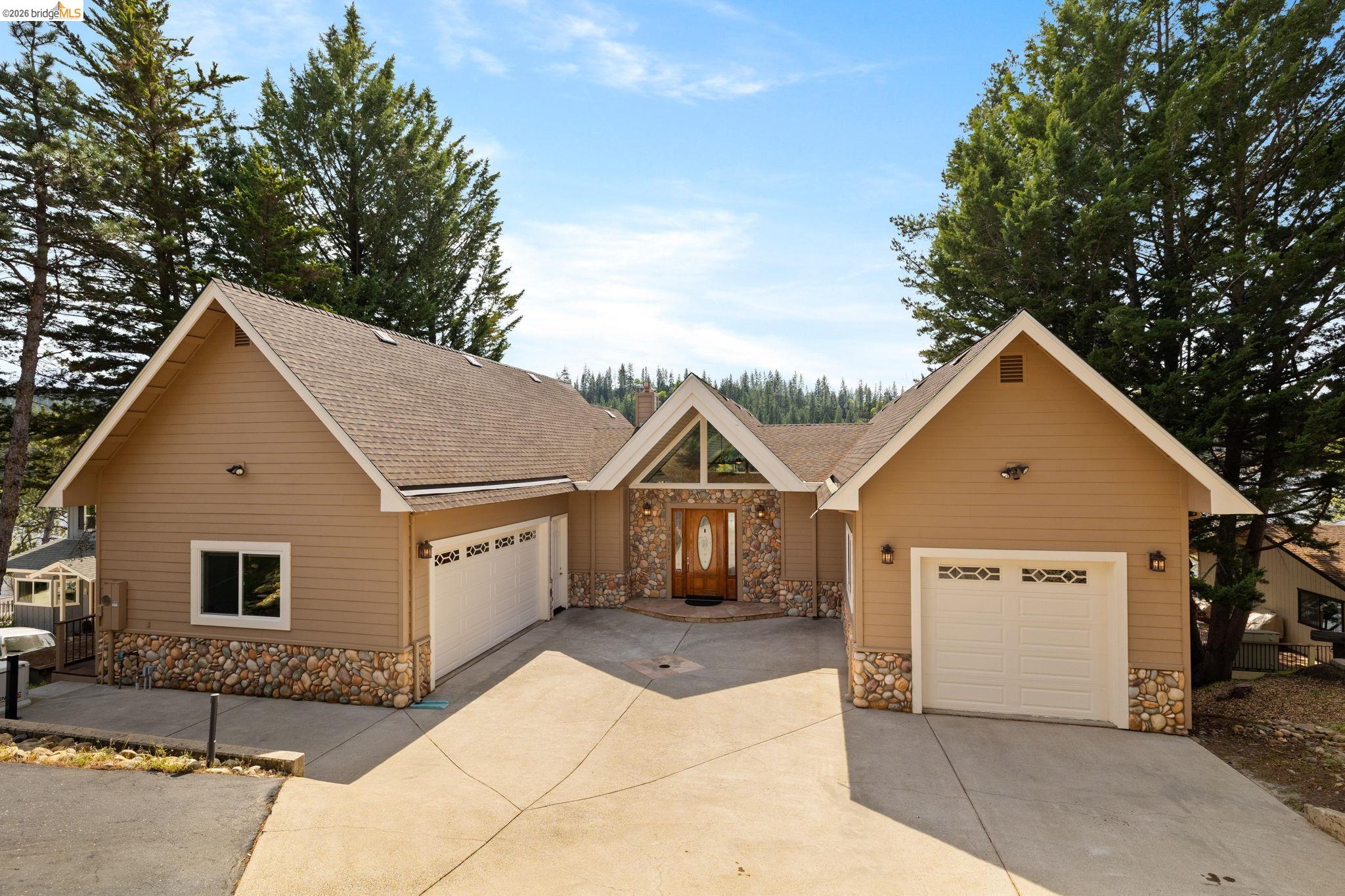 Detail Gallery Image 37 of 38 For 20312 Pine Mountain Dr., Groveland,  CA 95321 - 5 Beds | 3/1 Baths