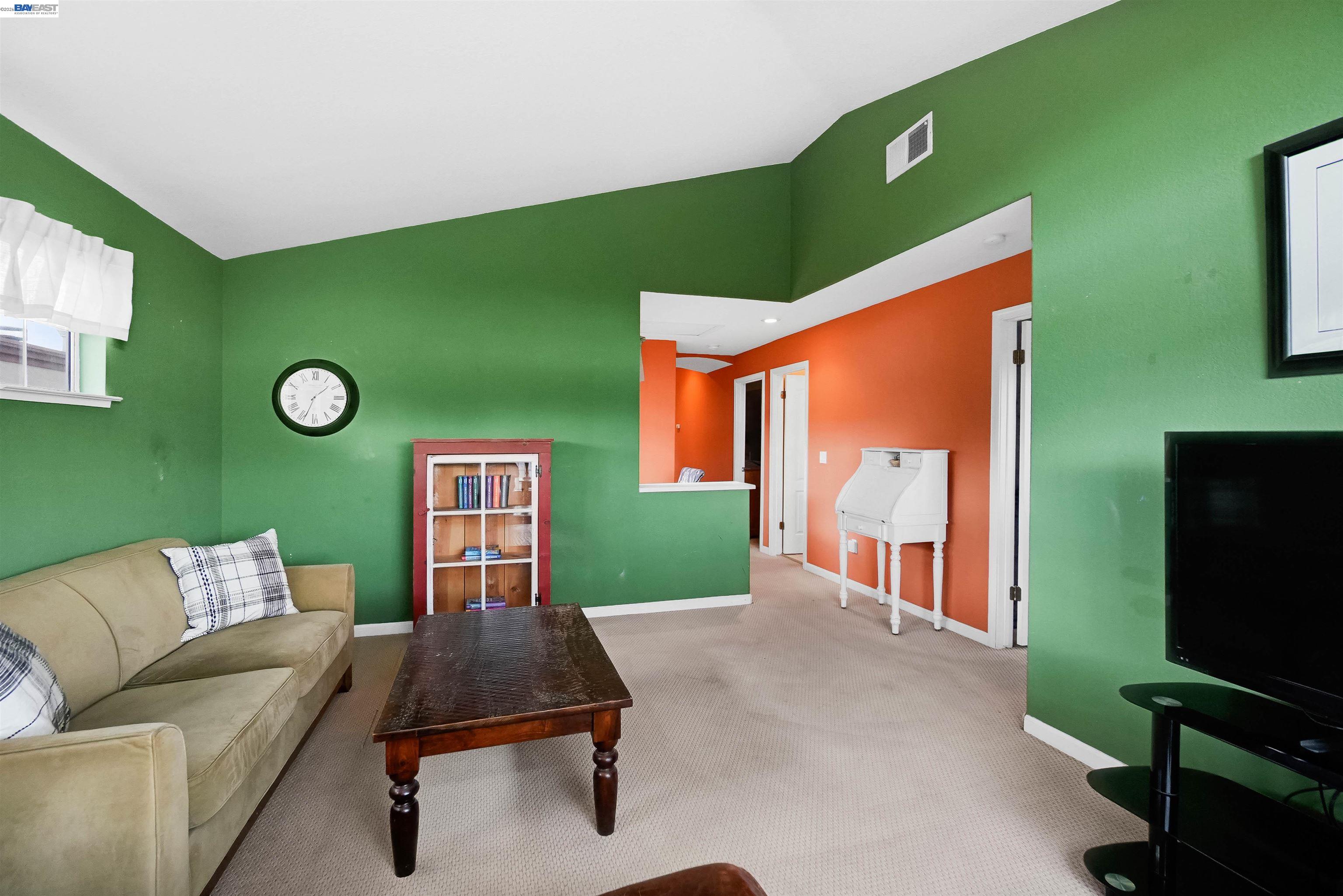 Detail Gallery Image 32 of 47 For 2065 Seville Dr, Tracy,  CA 95377 - 5 Beds | 3 Baths