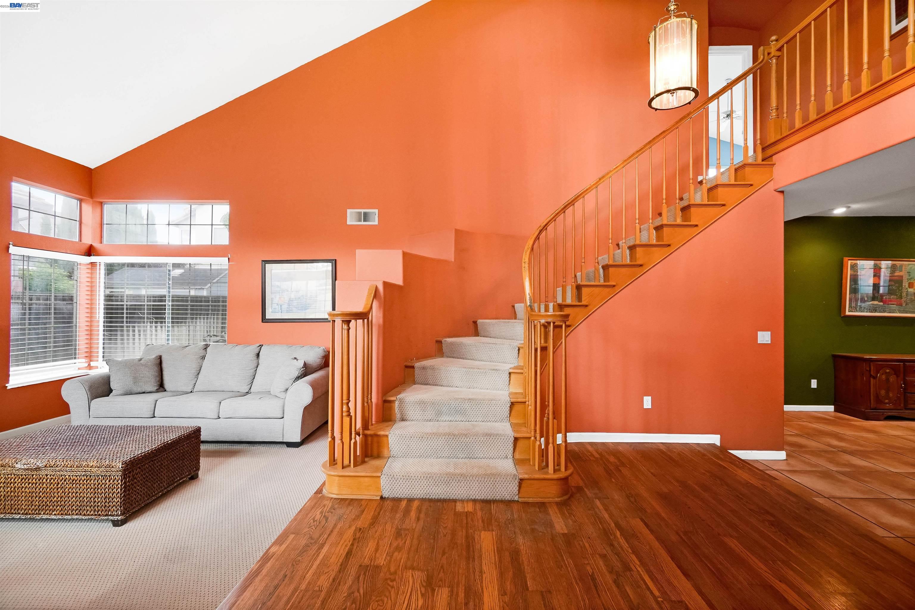 Detail Gallery Image 5 of 47 For 2065 Seville Dr, Tracy,  CA 95377 - 5 Beds | 3 Baths