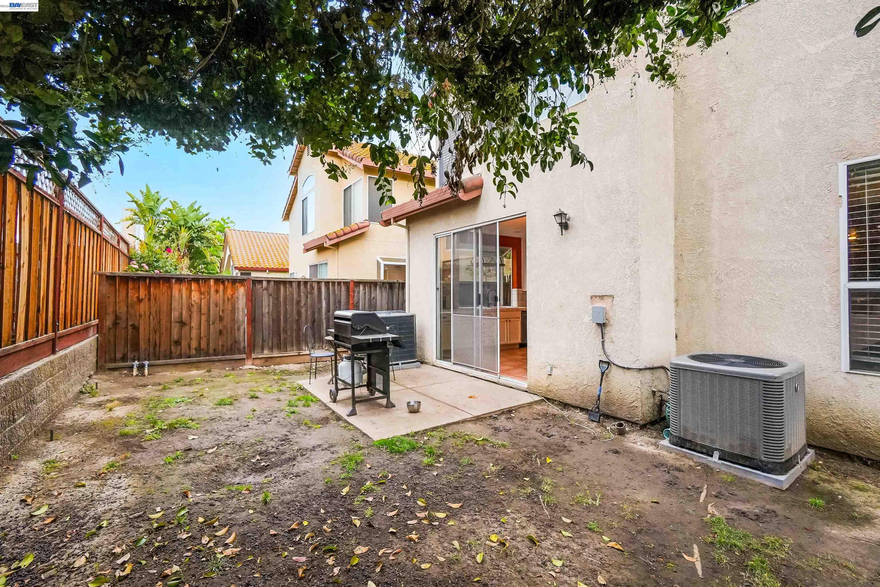 Detail Gallery Image 44 of 47 For 2065 Seville Dr, Tracy,  CA 95377 - 5 Beds | 3 Baths