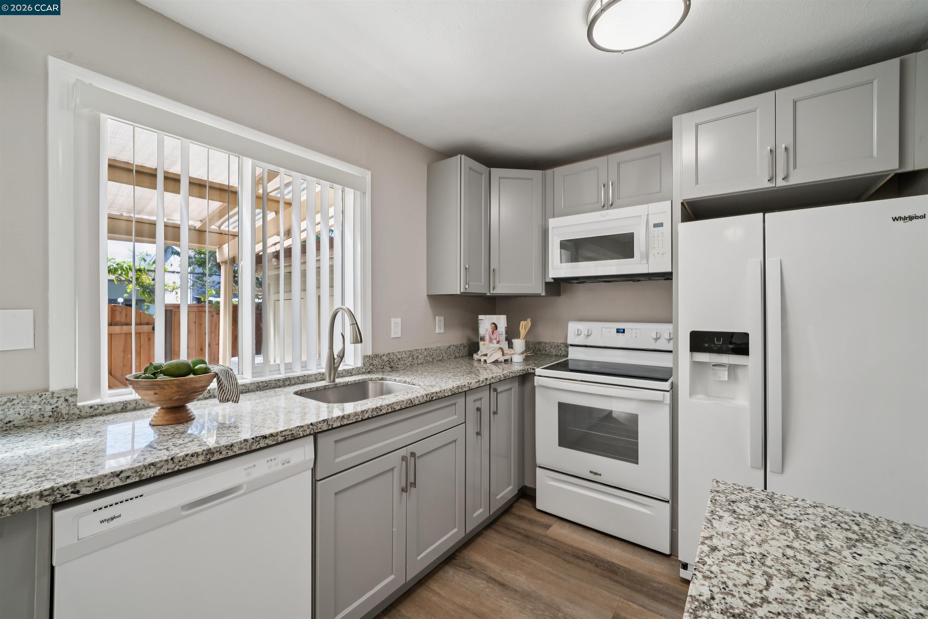 Photo #12: 41129557 Listing: Photo #12