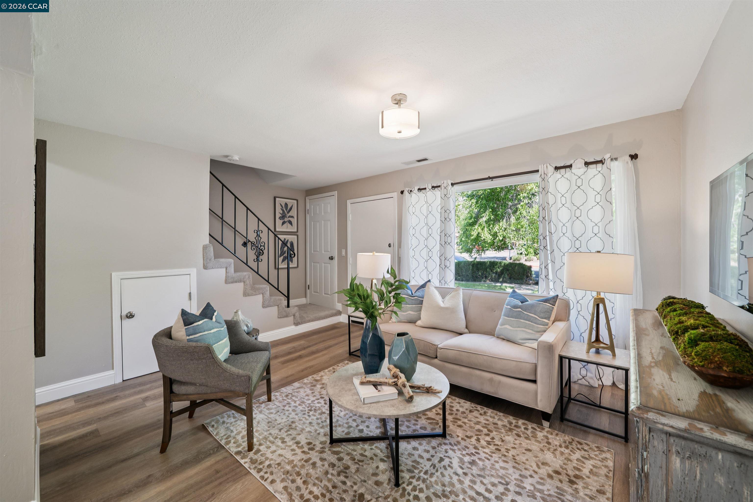 Photo #5: 41129557 Listing: Photo #5