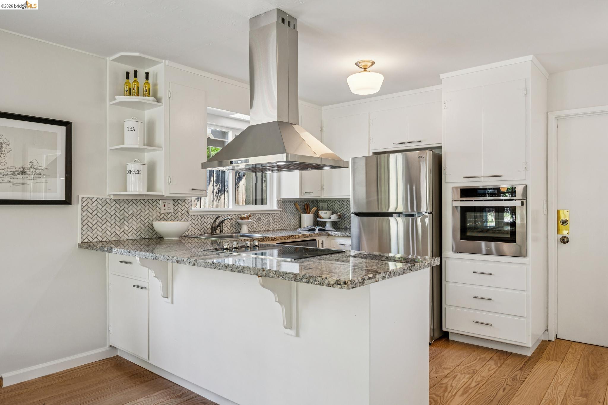 Detail Gallery Image 12 of 30 For 4 Camelford Ct, Moraga,  CA 94556 - 3 Beds | 2 Baths