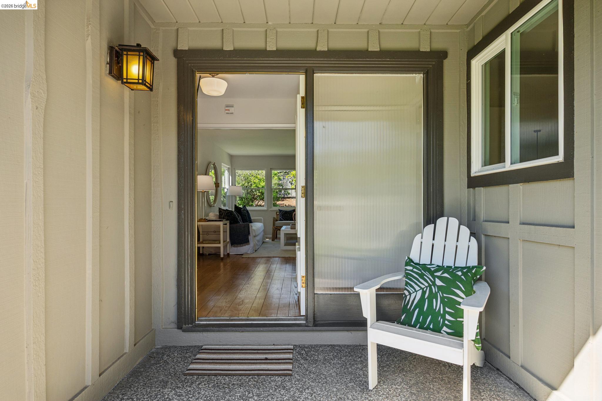 Detail Gallery Image 3 of 30 For 4 Camelford Ct, Moraga,  CA 94556 - 3 Beds | 2 Baths