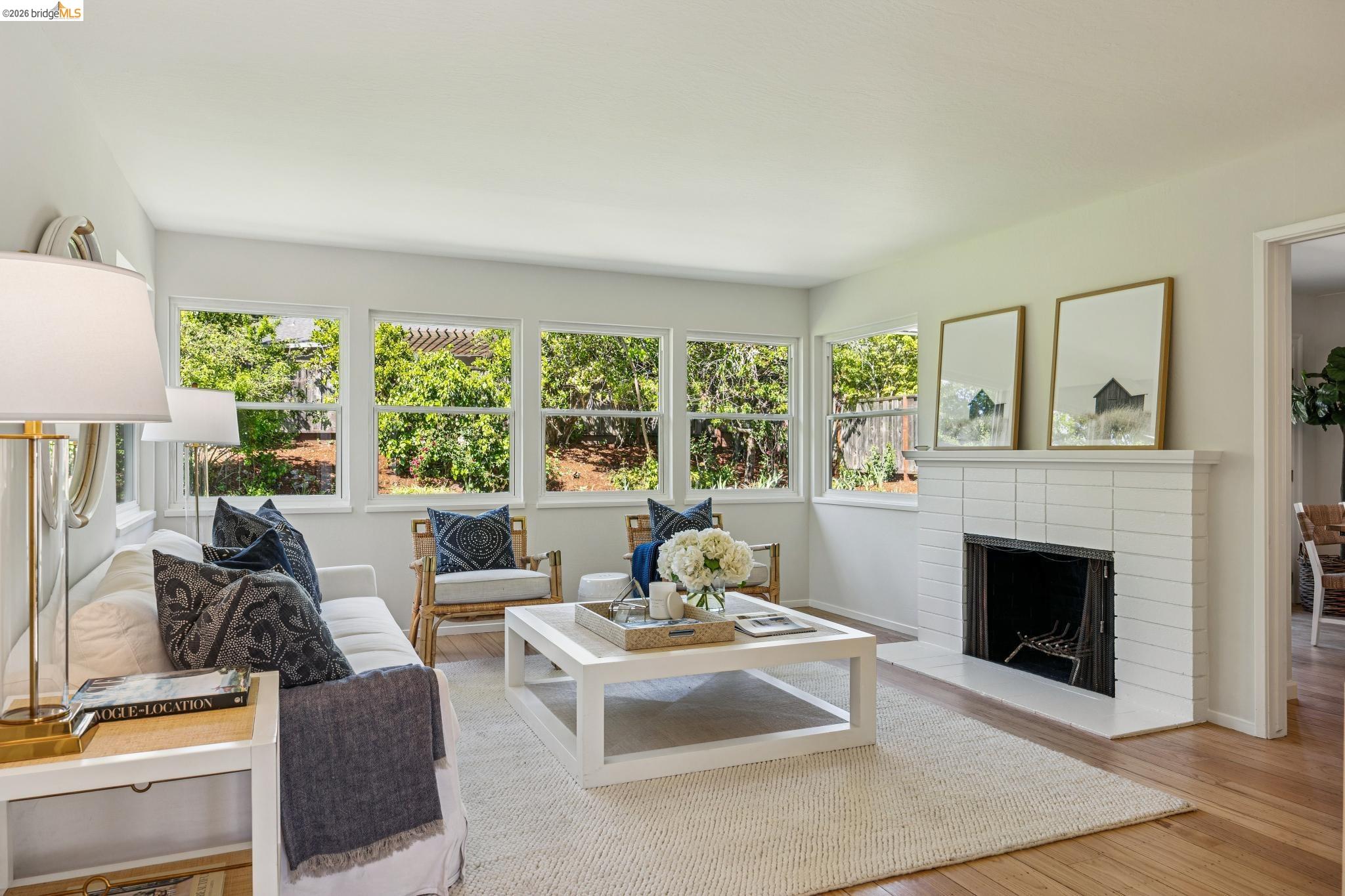 Detail Gallery Image 4 of 30 For 4 Camelford Ct, Moraga,  CA 94556 - 3 Beds | 2 Baths