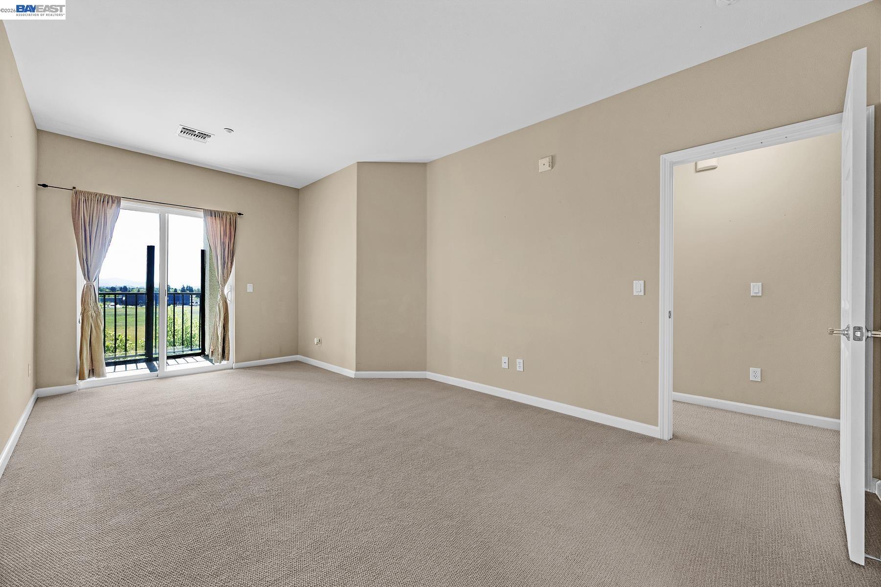 Photo #22: 41129560 Listing: Photo #22