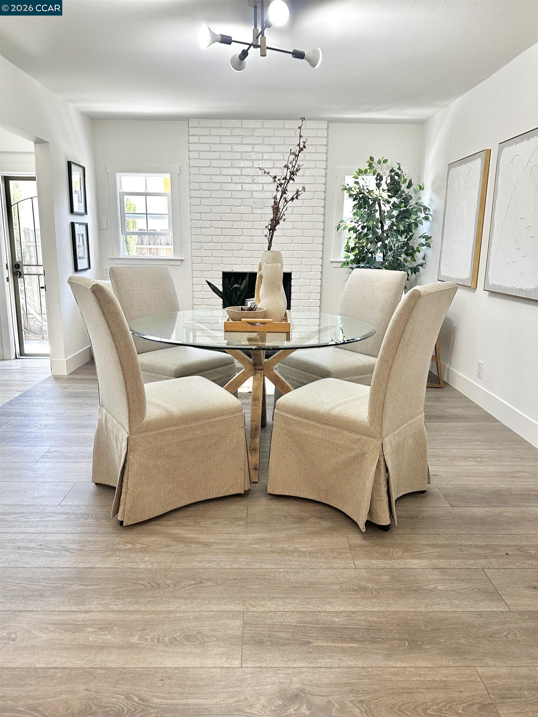 Detail Gallery Image 11 of 23 For 860 San Simeon Drive, Concord,  CA 94518 - 3 Beds | 2 Baths