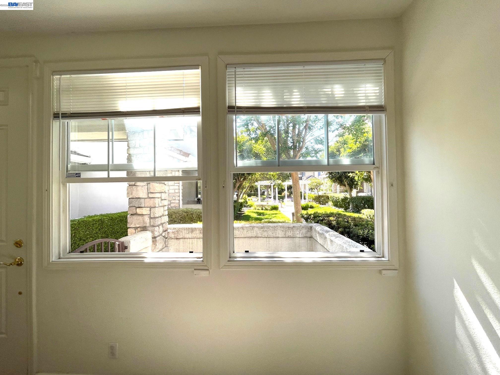 Detail Gallery Image 13 of 14 For 4613 Sandyford Ct, Dublin,  CA 94568-7839 - 2 Beds | 2/1 Baths