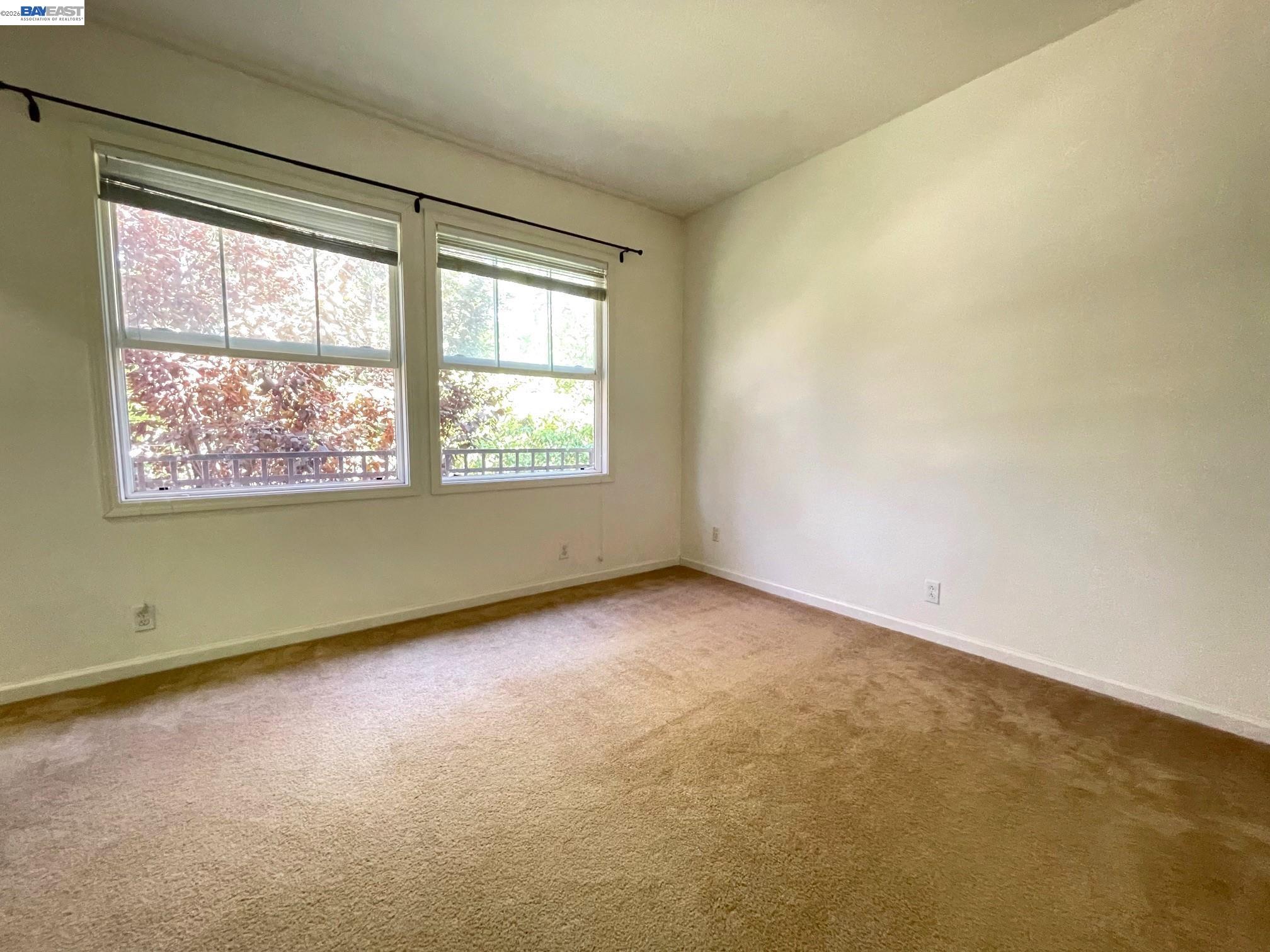 Detail Gallery Image 10 of 14 For 4613 Sandyford Ct, Dublin,  CA 94568-7839 - 2 Beds | 2/1 Baths