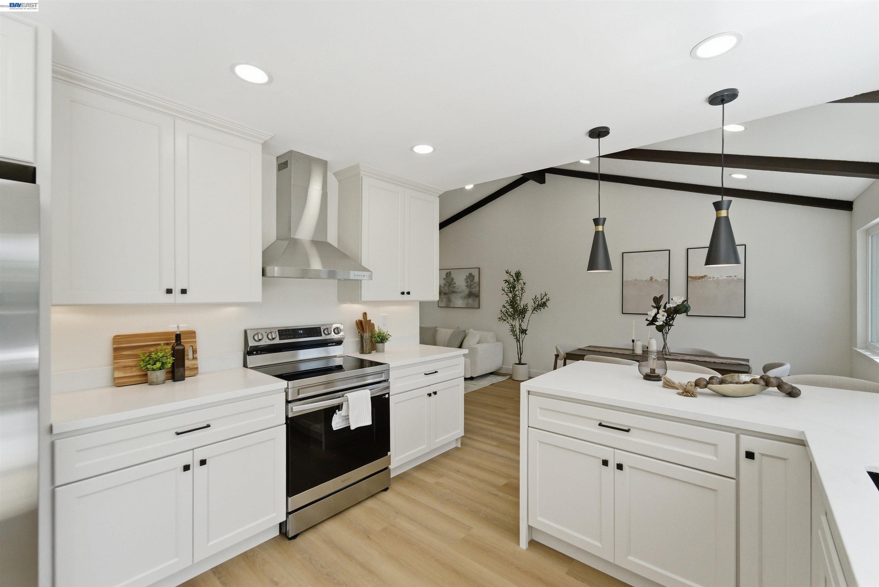 Detail Gallery Image 12 of 40 For 402 Avenida Arboles, San Jose,  CA 95123 - 5 Beds | 3 Baths