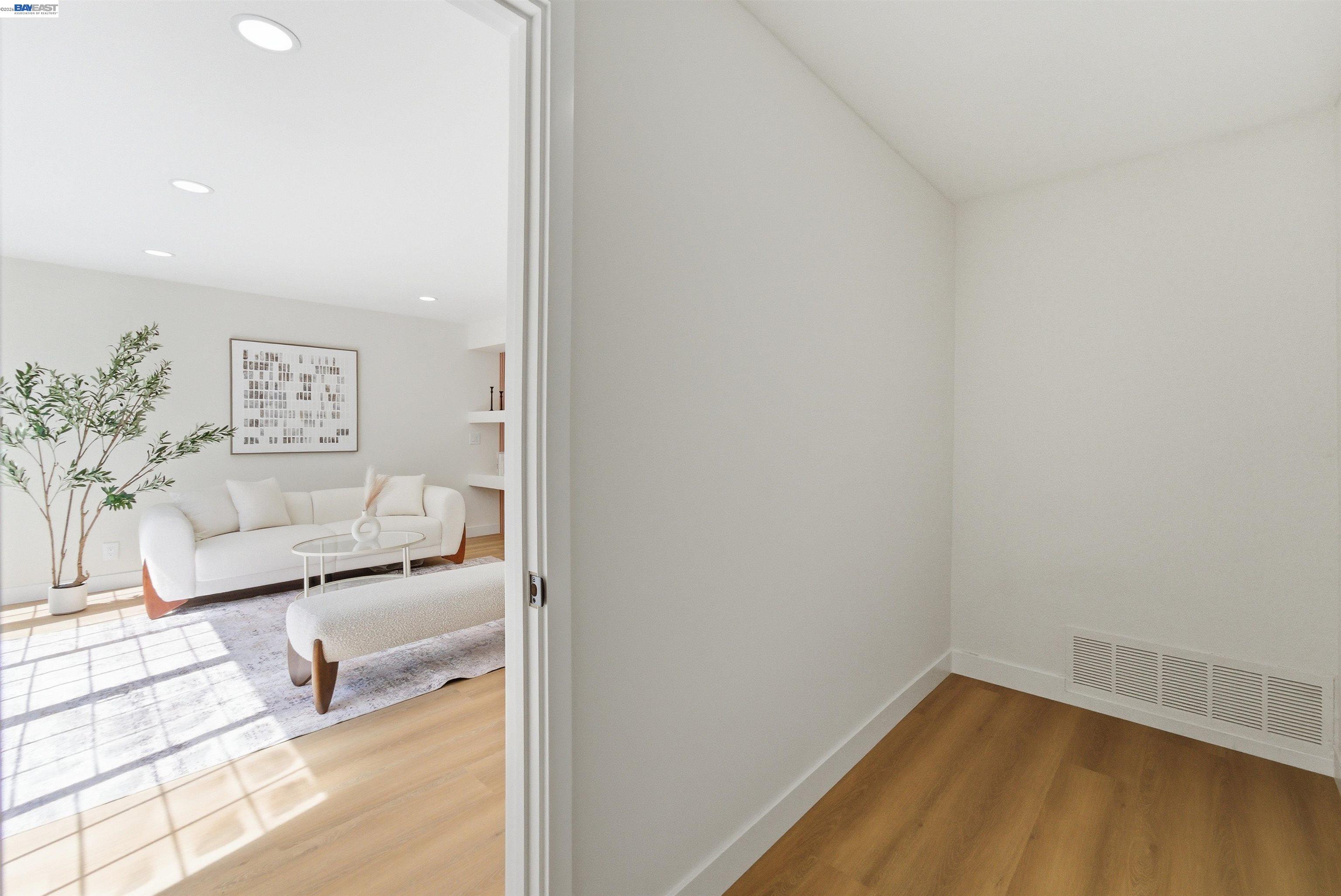 Detail Gallery Image 18 of 40 For 402 Avenida Arboles, San Jose,  CA 95123 - 5 Beds | 3 Baths