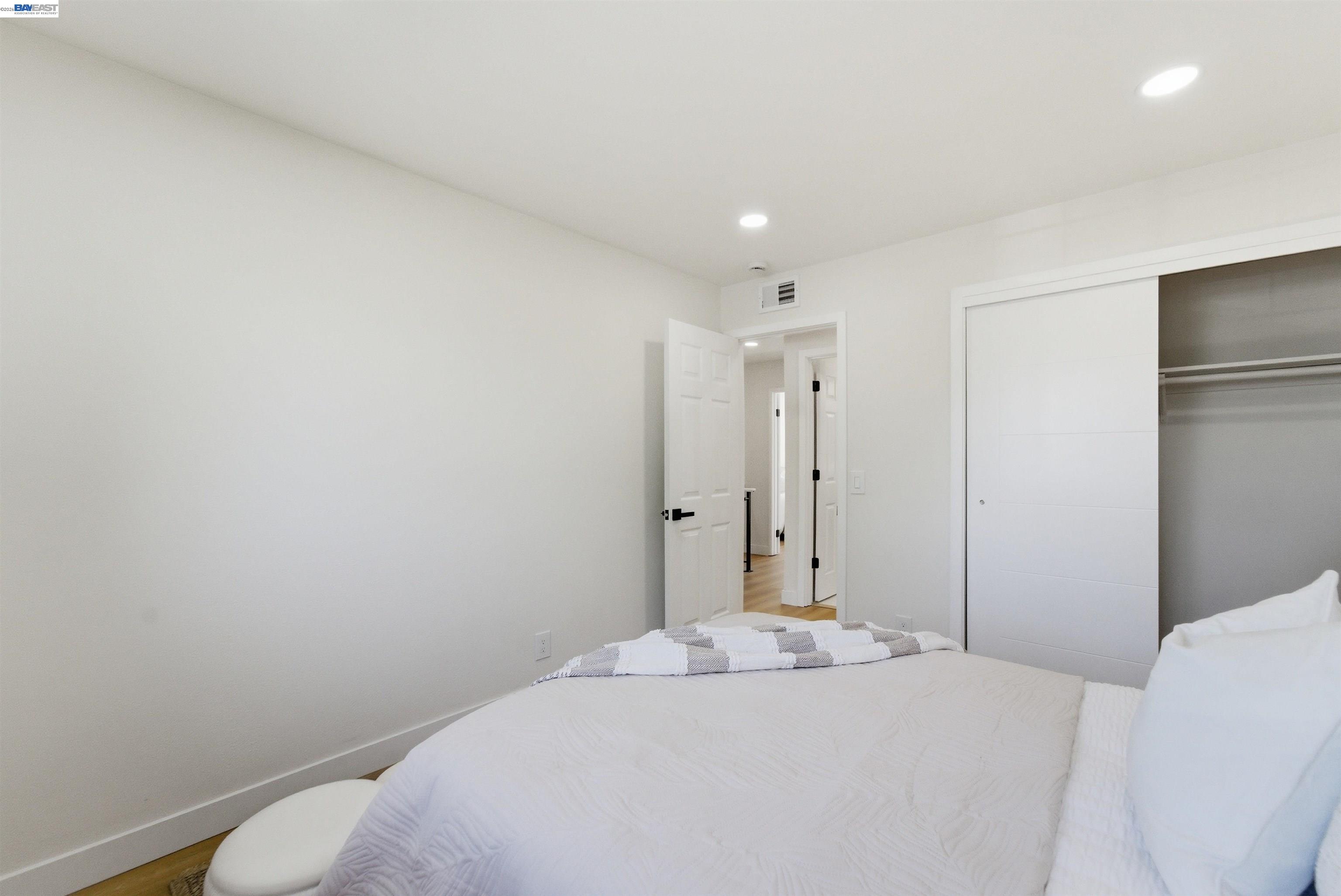 Detail Gallery Image 27 of 40 For 402 Avenida Arboles, San Jose,  CA 95123 - 5 Beds | 3 Baths