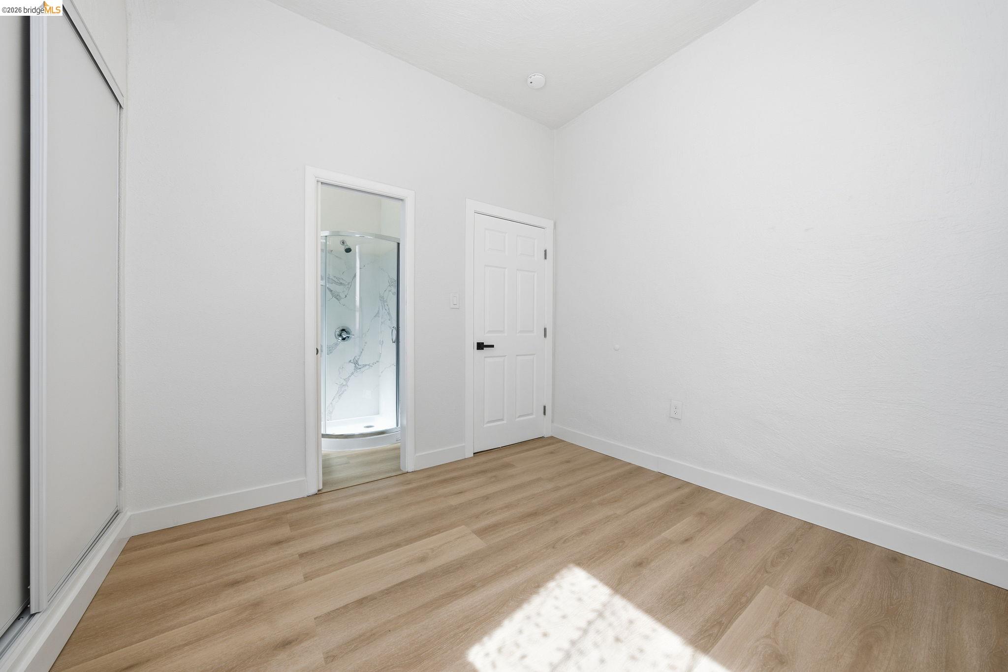 Detail Gallery Image 25 of 58 For 3316 Market St, Oakland,  CA 94608 - 3 Beds | 3 Baths