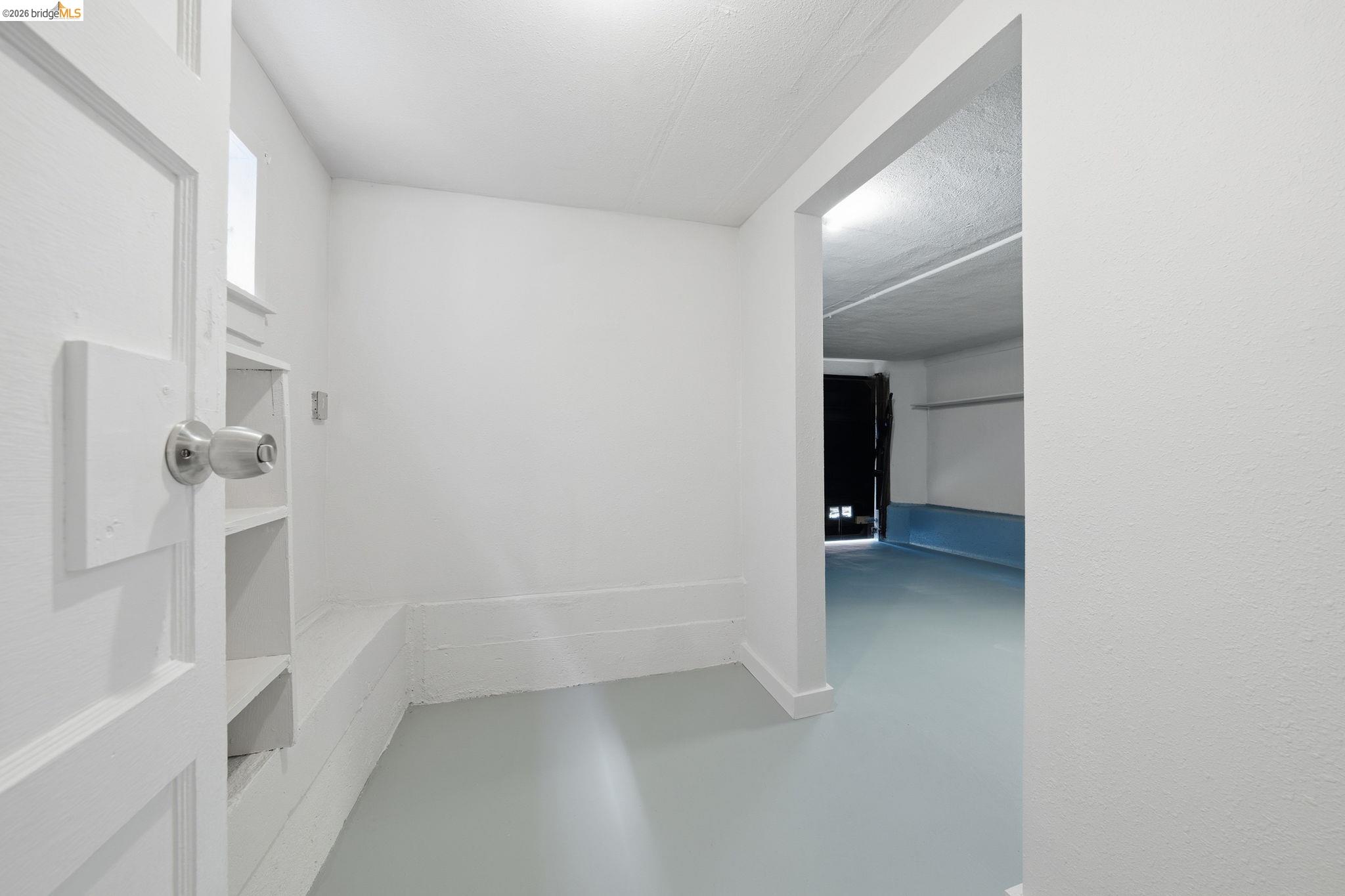 Detail Gallery Image 35 of 58 For 3316 Market St, Oakland,  CA 94608 - 3 Beds | 3 Baths