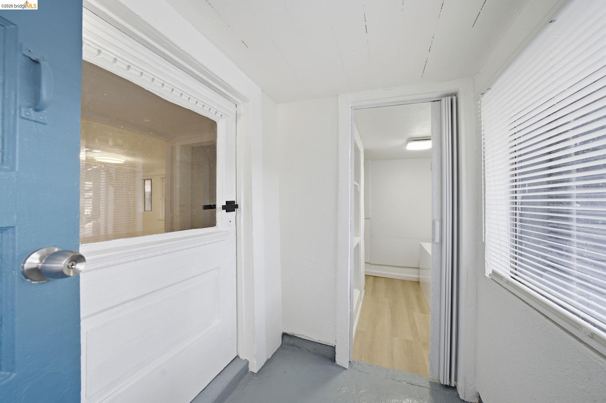 Detail Gallery Image 42 of 58 For 3316 Market St, Oakland,  CA 94608 - 3 Beds | 3 Baths