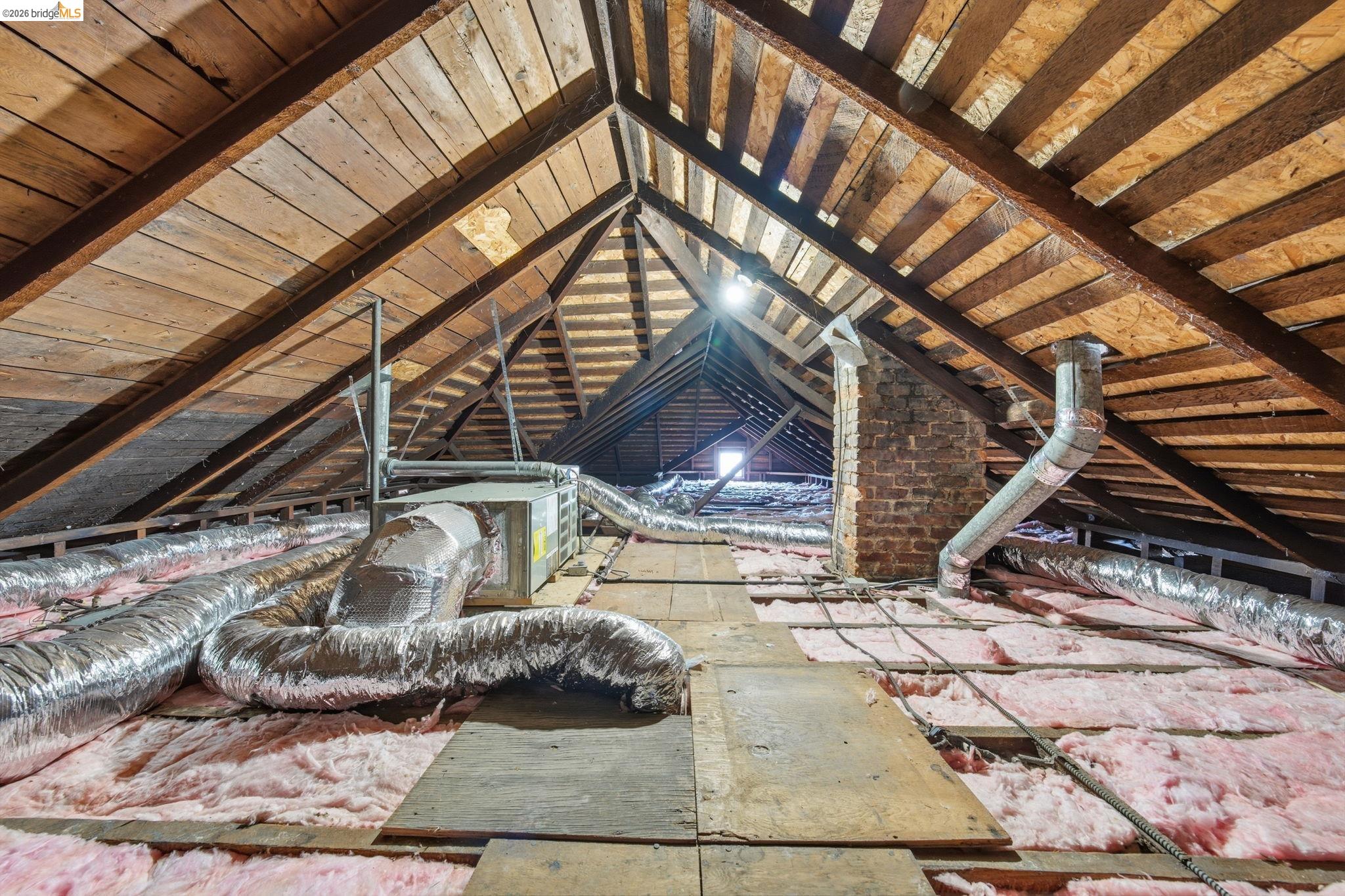 Detail Gallery Image 56 of 58 For 3316 Market St, Oakland,  CA 94608 - 3 Beds | 3 Baths