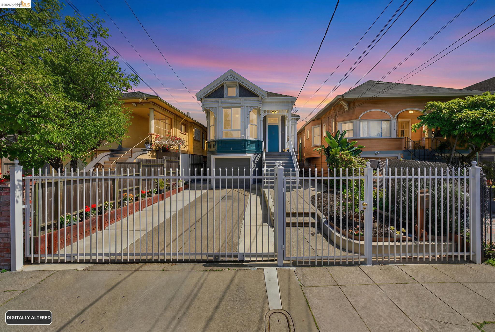 Detail Gallery Image 58 of 58 For 3316 Market St, Oakland,  CA 94608 - 3 Beds | 3 Baths