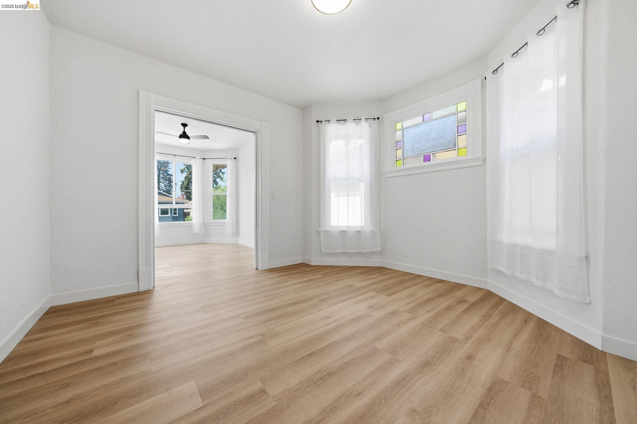 Detail Gallery Image 7 of 58 For 3316 Market St, Oakland,  CA 94608 - 3 Beds | 3 Baths