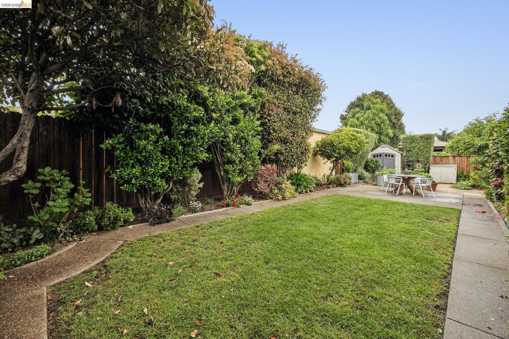 Detail Gallery Image 25 of 31 For 1920 Bradhoff Ave, San Leandro,  CA 94577 - 2 Beds | 1 Baths