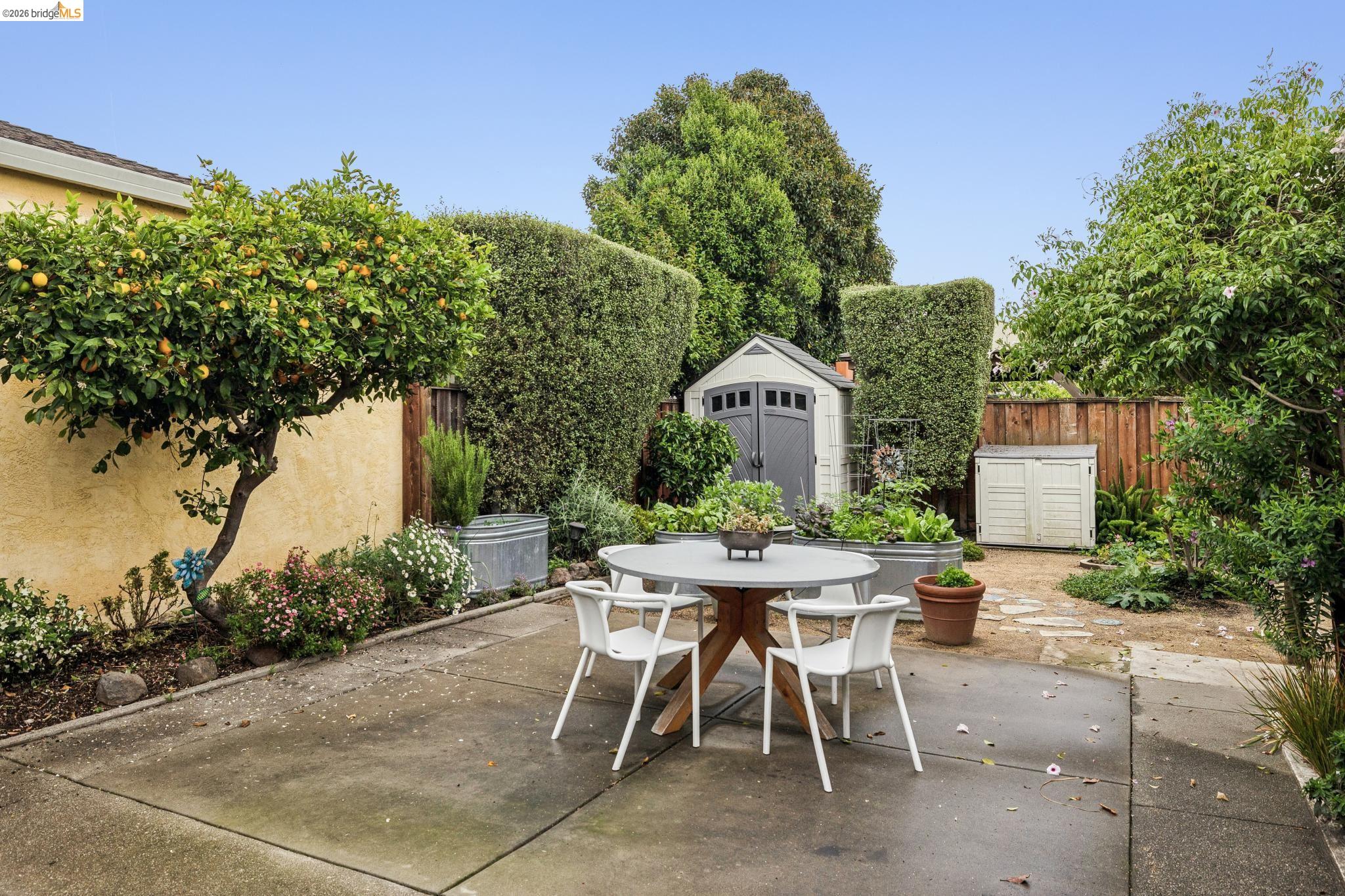 Detail Gallery Image 28 of 31 For 1920 Bradhoff Ave, San Leandro,  CA 94577 - 2 Beds | 1 Baths