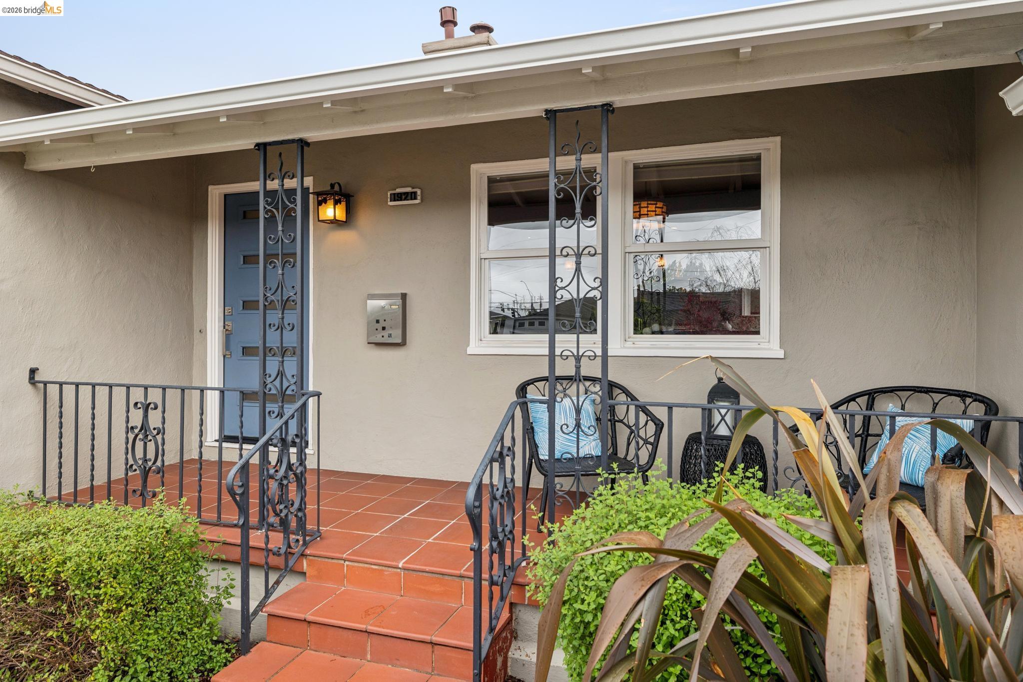 Detail Gallery Image 30 of 31 For 1920 Bradhoff Ave, San Leandro,  CA 94577 - 2 Beds | 1 Baths