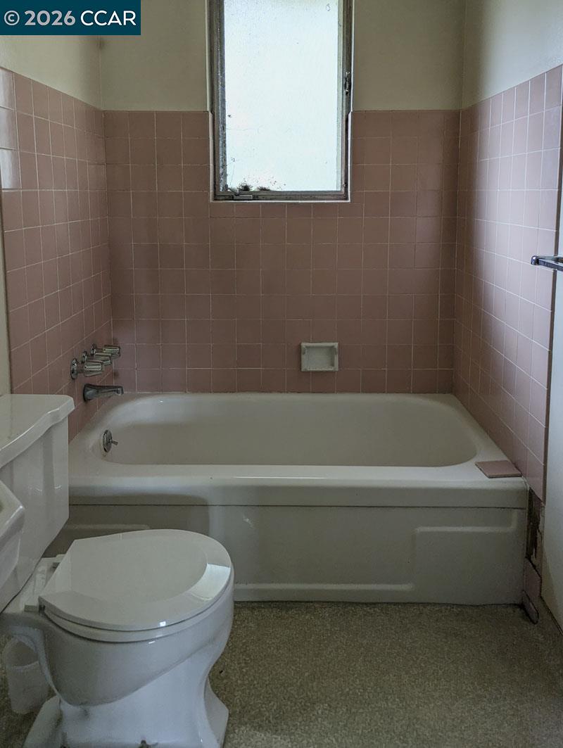 Photo #7: 41129575 Listing: Photo #7